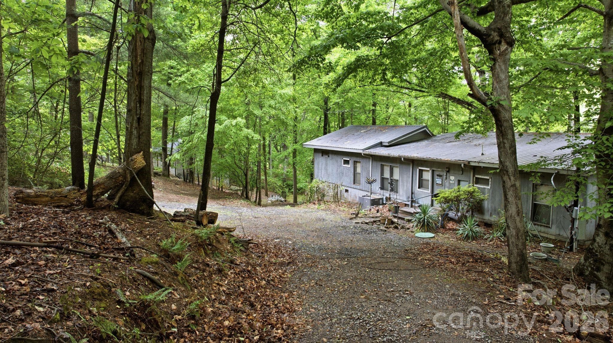 Single Family Residence at Troutman, photo 2 of 10