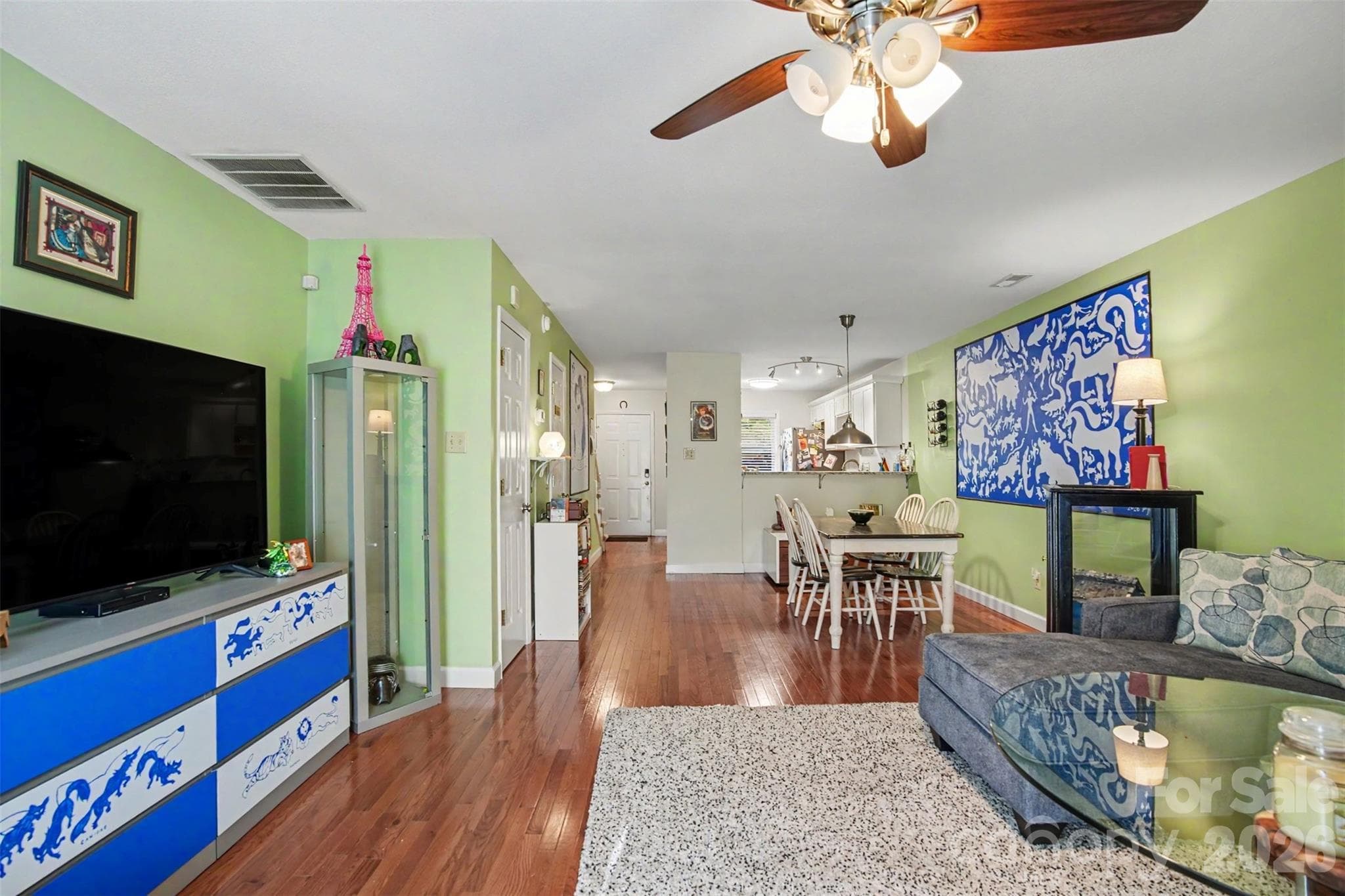 Townhouse at Belmont, photo 3 of 29
