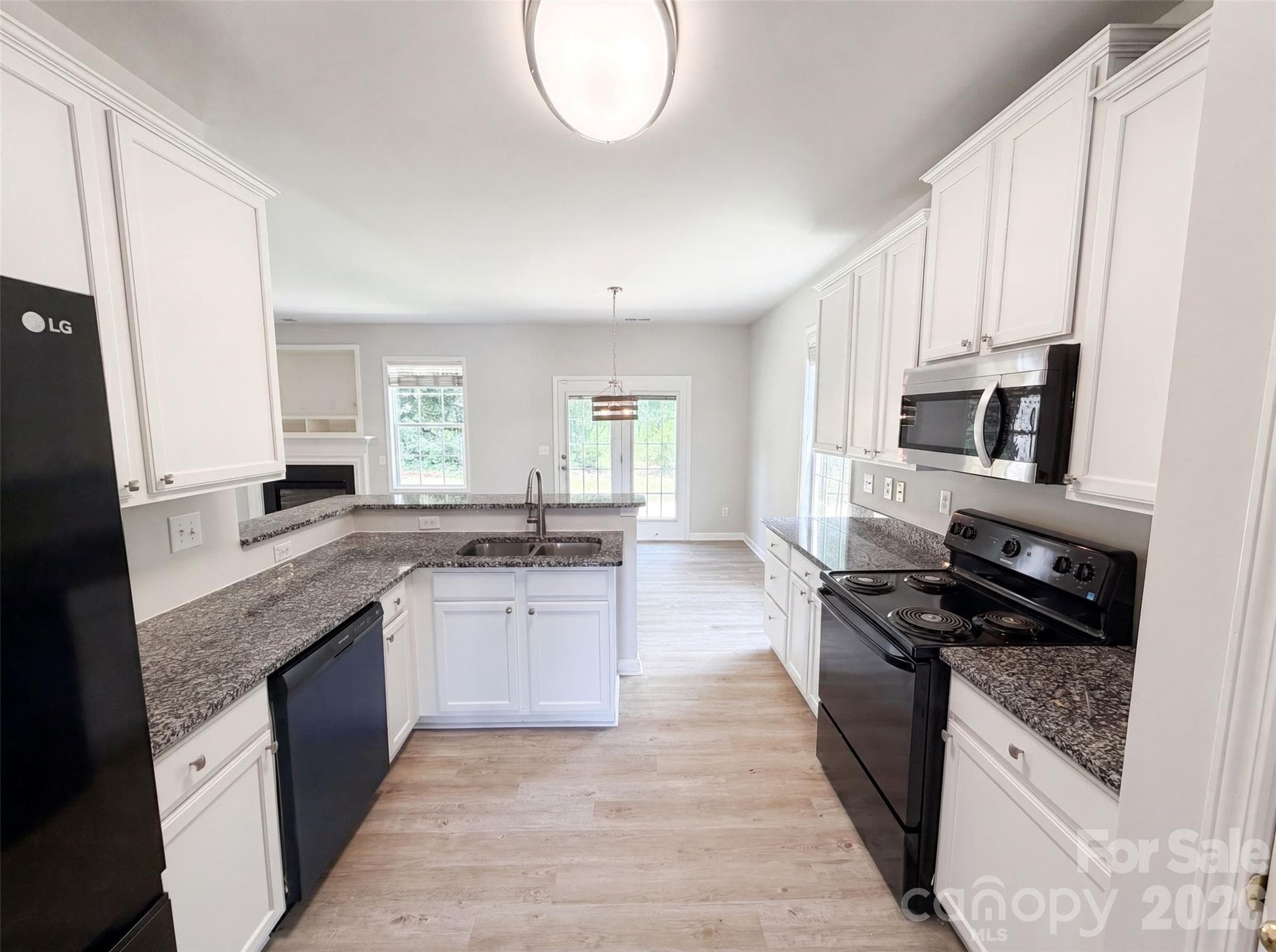 Single Family Residence at Charlotte, photo 2 of 28