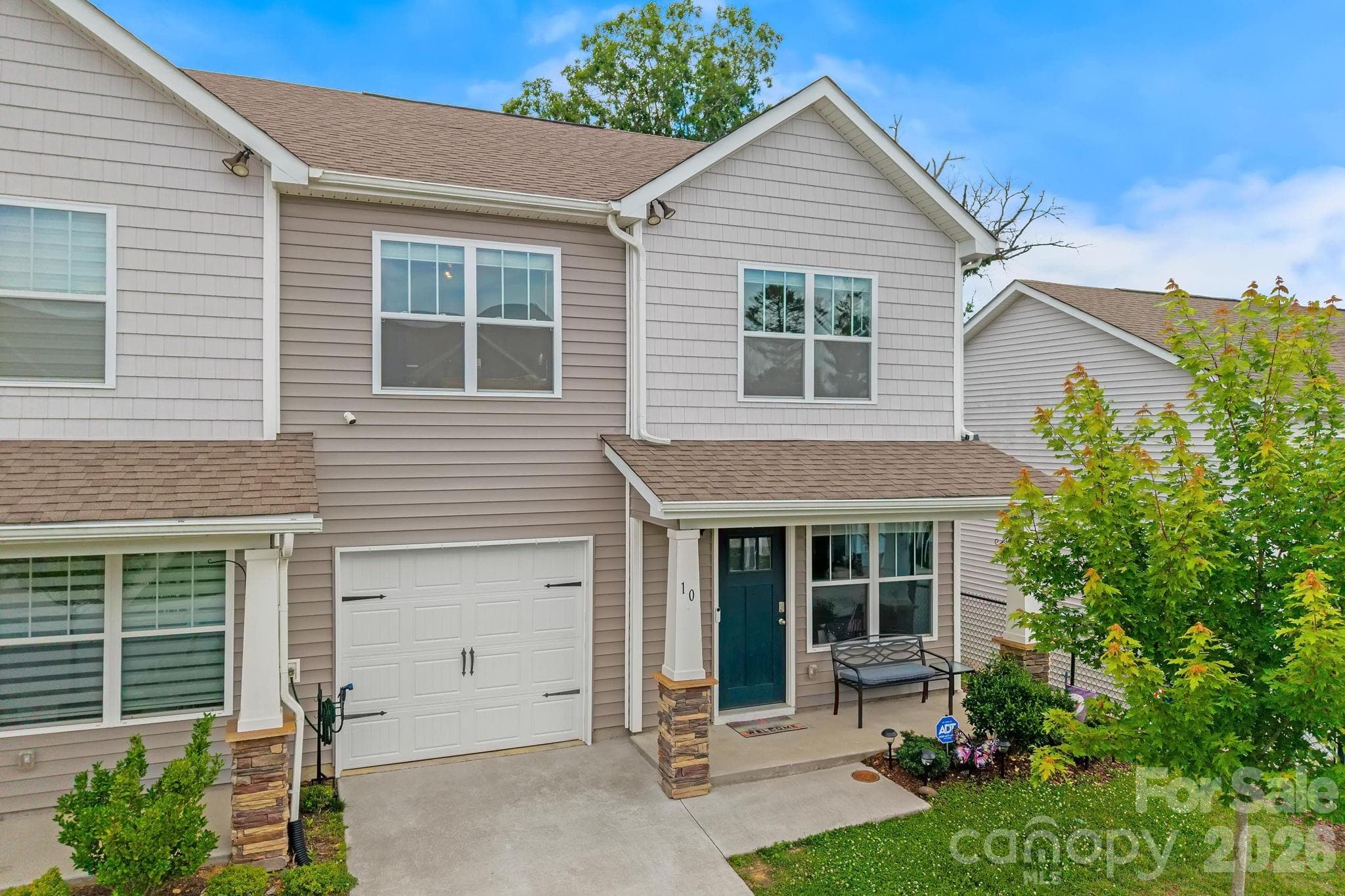 Townhouse at Weaverville, photo 2 of 36