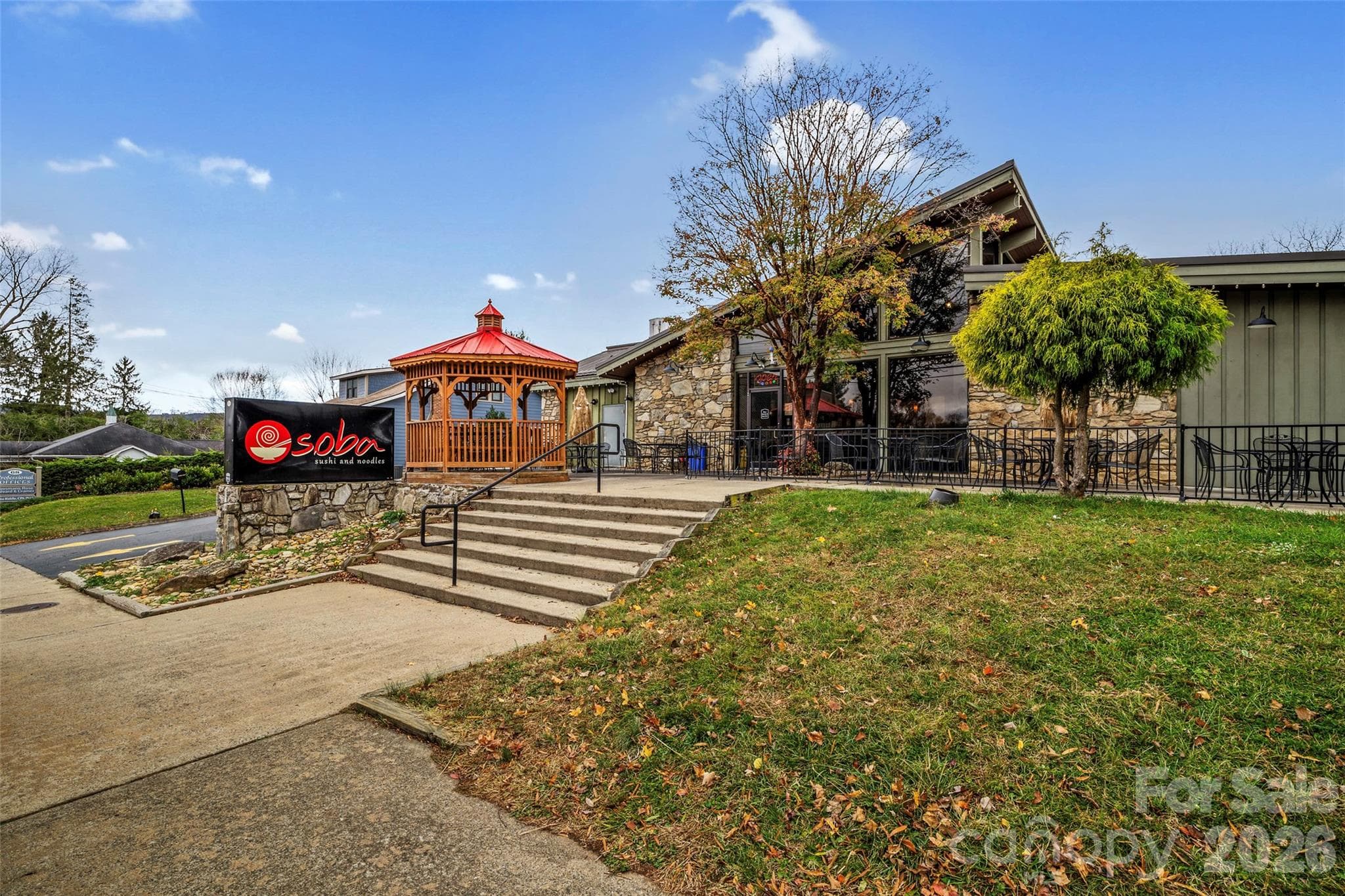 Downtown Weaverville - 10 Benedict Lane, Weaverville