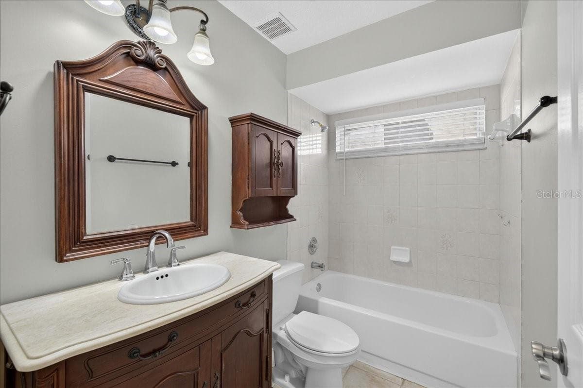 Single Family Residence at 854 CHRISTINA CIR, OLDSMAR, photo 32 of 46