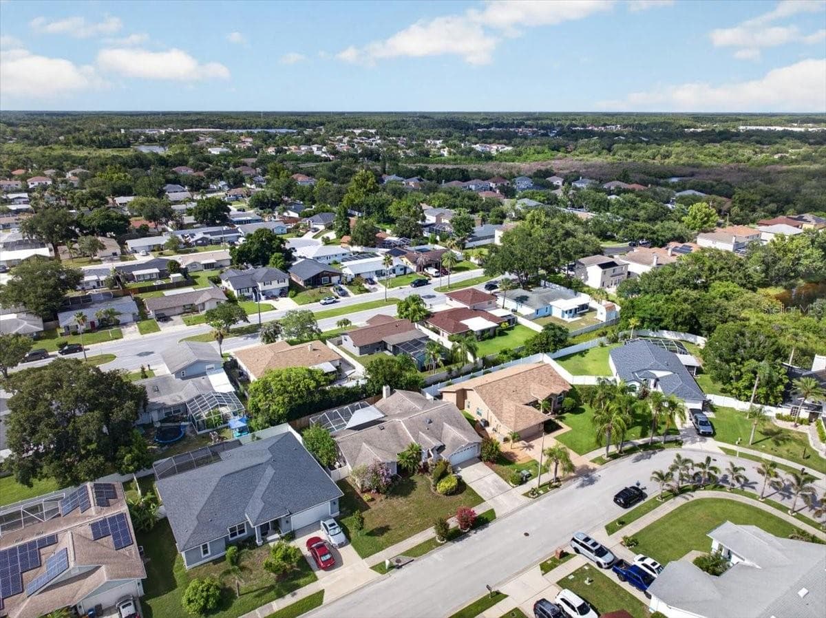 Single Family Residence at 854 CHRISTINA CIR, OLDSMAR, photo 43 of 46