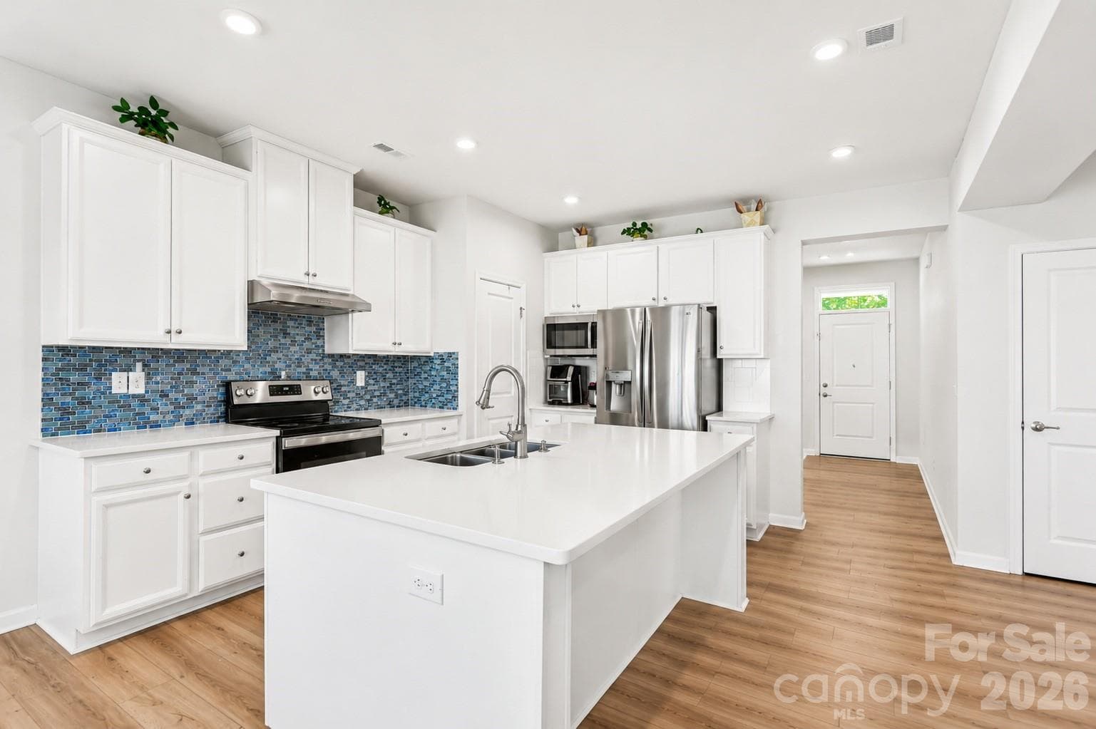 MODERN KITCHEN W BLUE ACCENTS - Davidson