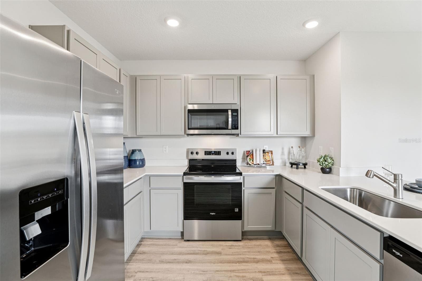Single Family Residence at 4049 GIORGIO DR, WINTER HAVEN, photo 10 of 26