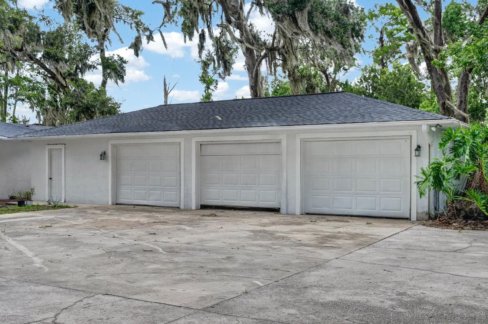 Single Family Residence at 157 W GRANDVIEW DR, EAST PALATKA, photo 4 of 77