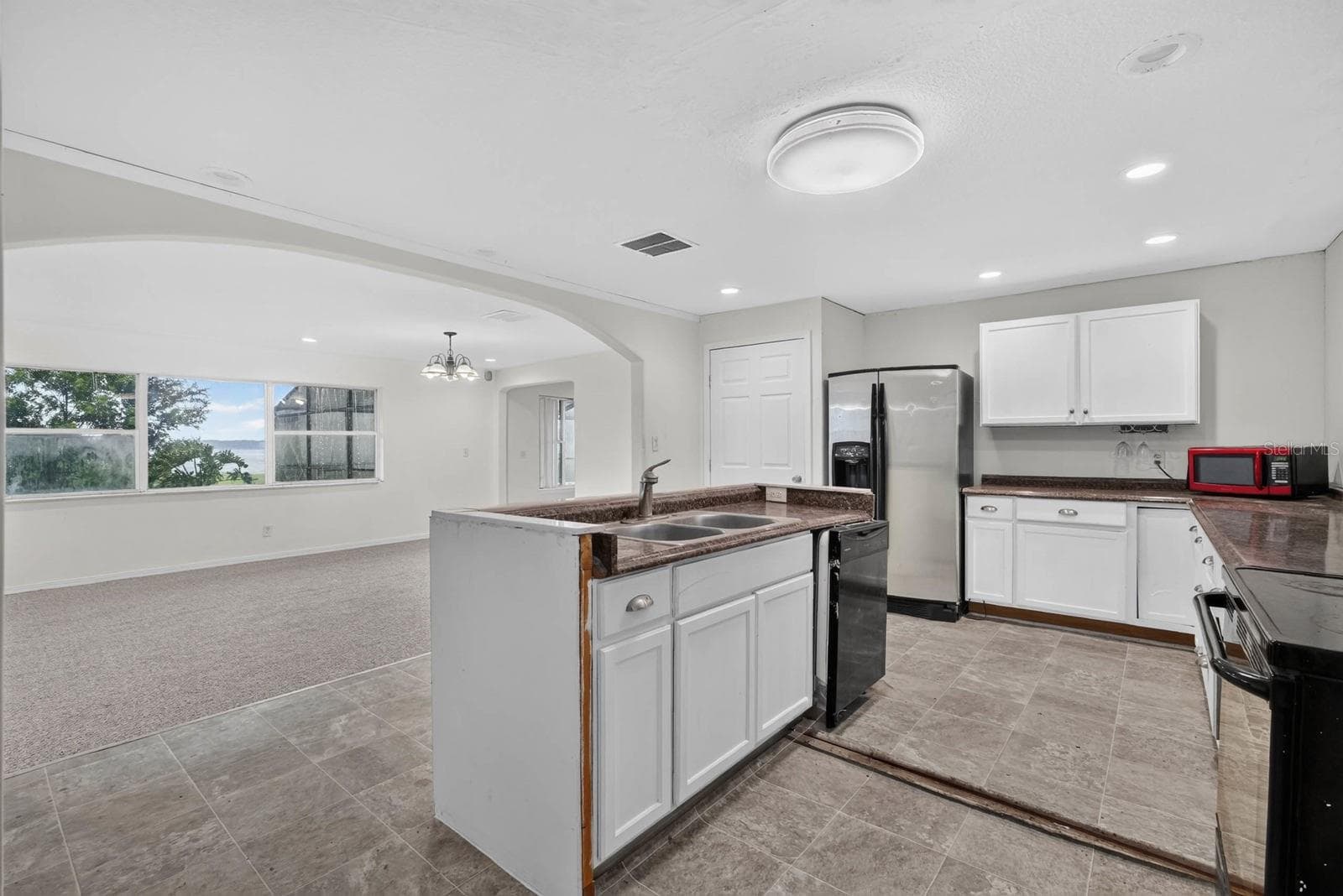 Single Family Residence at 157 W GRANDVIEW DR, EAST PALATKA, photo 17 of 77