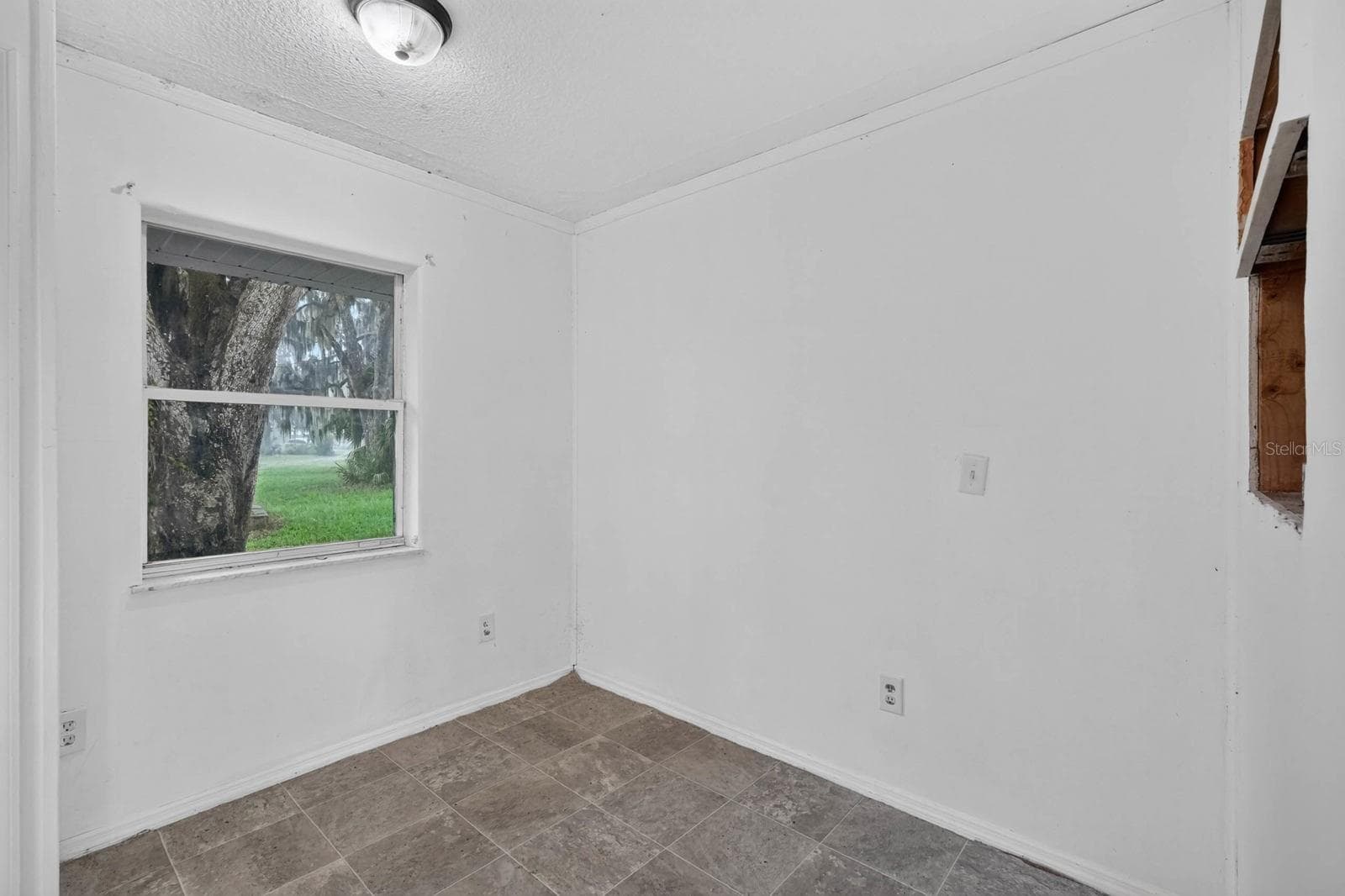 Single Family Residence at 157 W GRANDVIEW DR, EAST PALATKA, photo 29 of 77