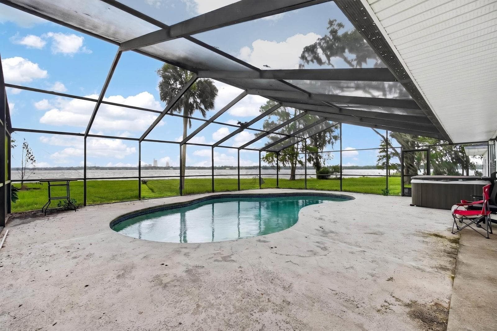 Single Family Residence at 157 W GRANDVIEW DR, EAST PALATKA, photo 46 of 77