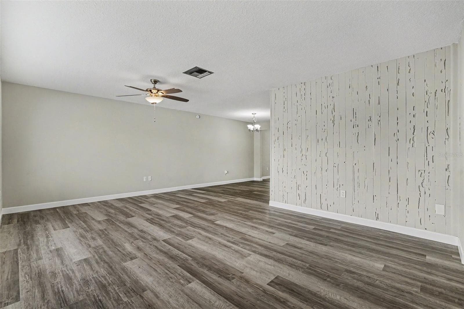 Single Family Residence at 6822 LASSEN AVE, NEW PORT RICHEY, photo 5 of 22