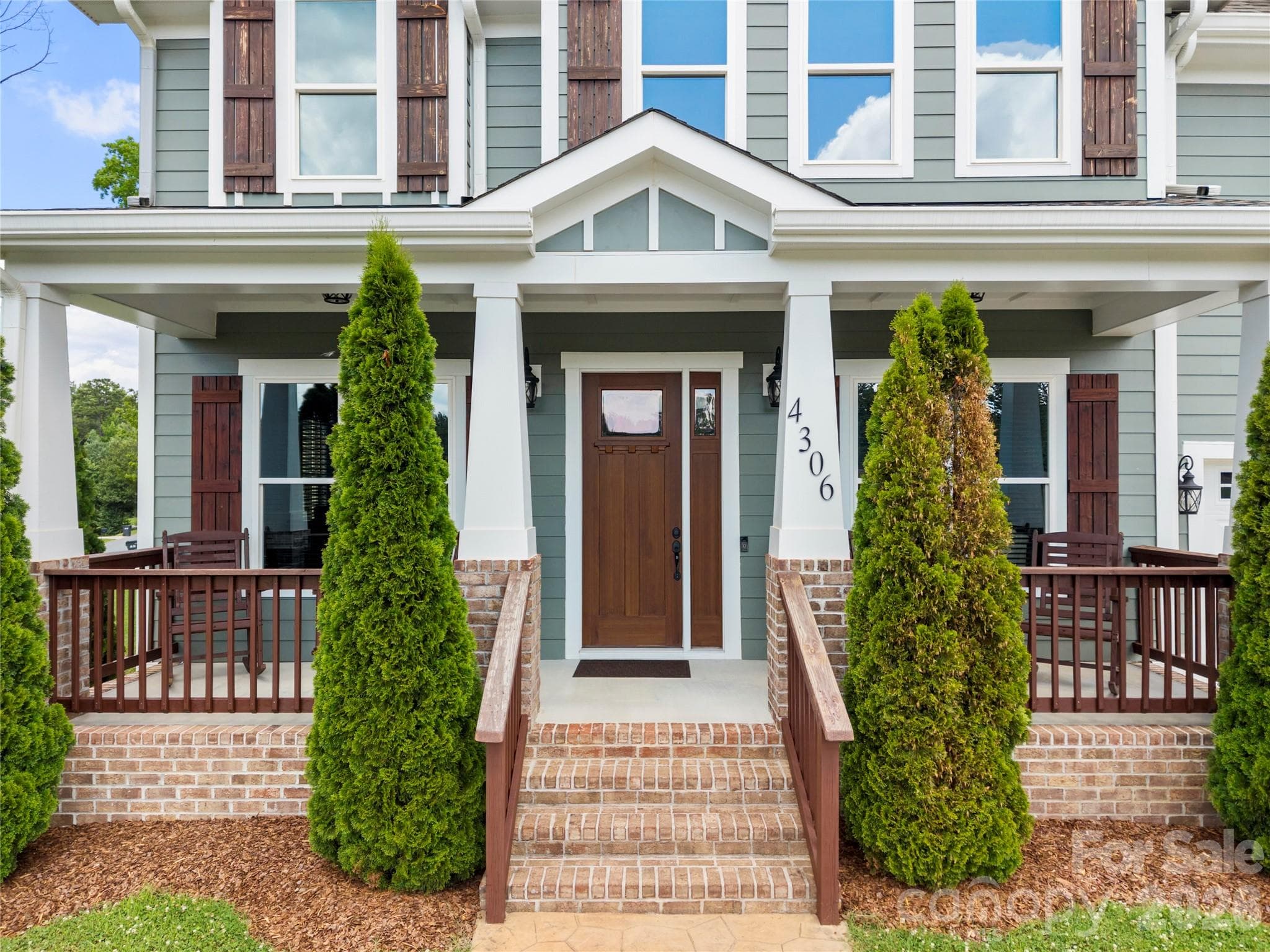 Single Family Residence at 4306 Rolling Acres Road, Charlotte, photo 2 of 48