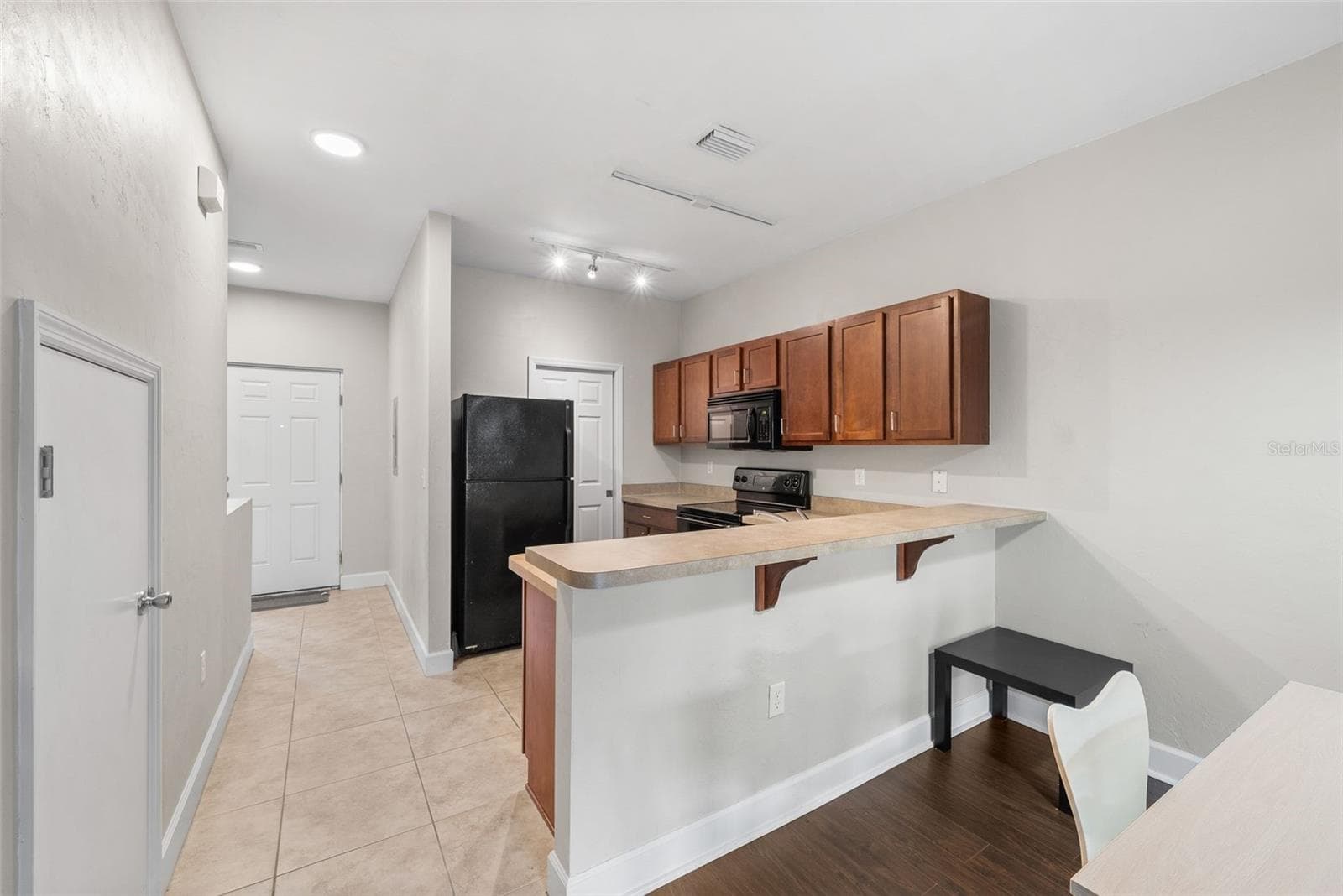 Condominium at 2927 SW 35TH PL #113, GAINESVILLE, photo 10 of 27
