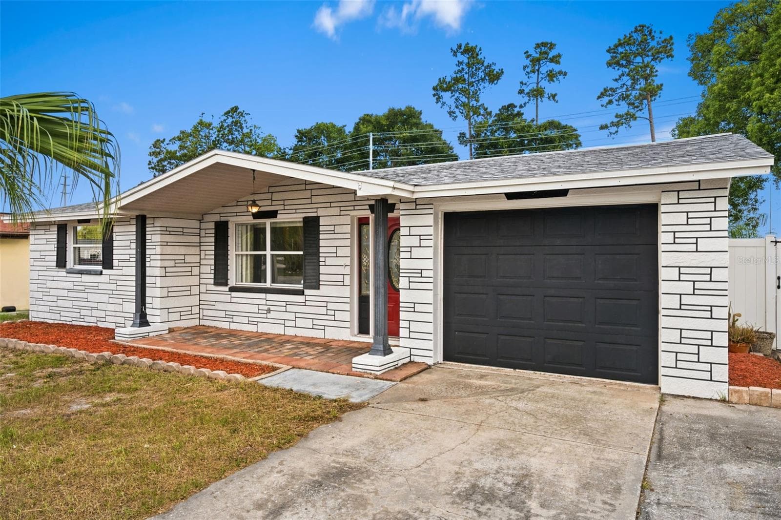 Single Family Residence at 5753 1ST AVE, NEW PORT RICHEY, photo 3 of 53