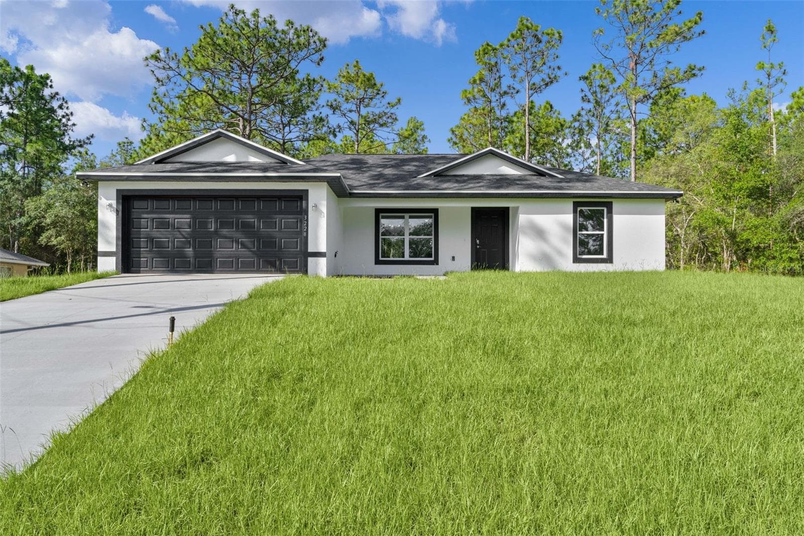 3228 W CAMILO DR
