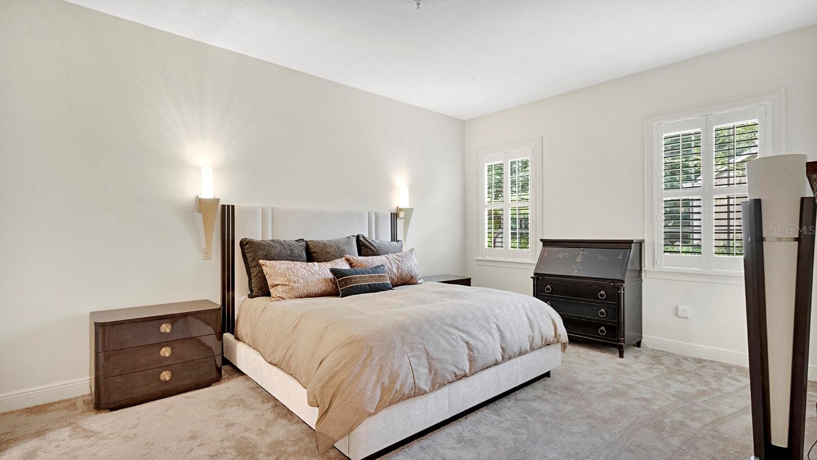 First Floor Primary Suite - 1223 COUNTRY CLUB OAKS CIR, ORLANDO