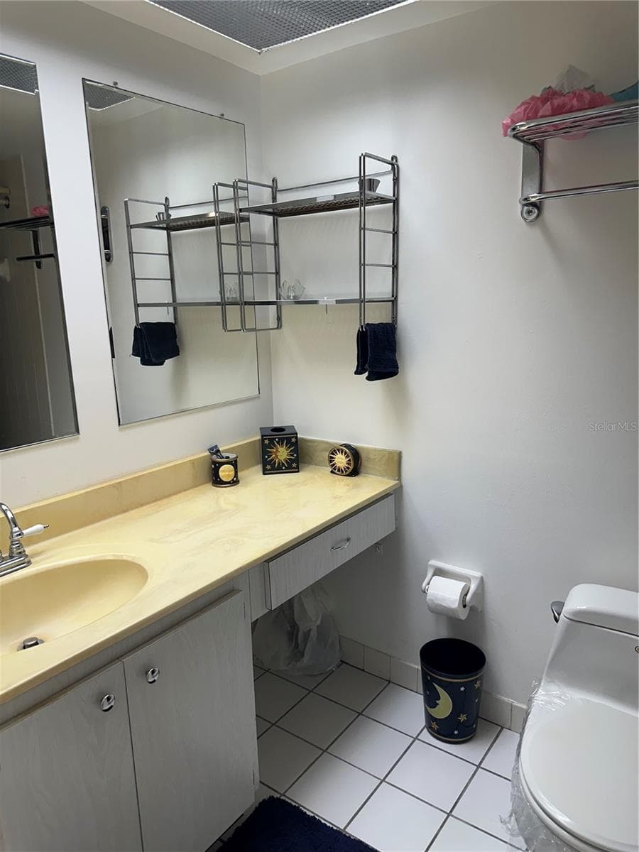 Condominium at 4720 LOCUST ST NE #314, ST PETERSBURG, photo 10 of 13