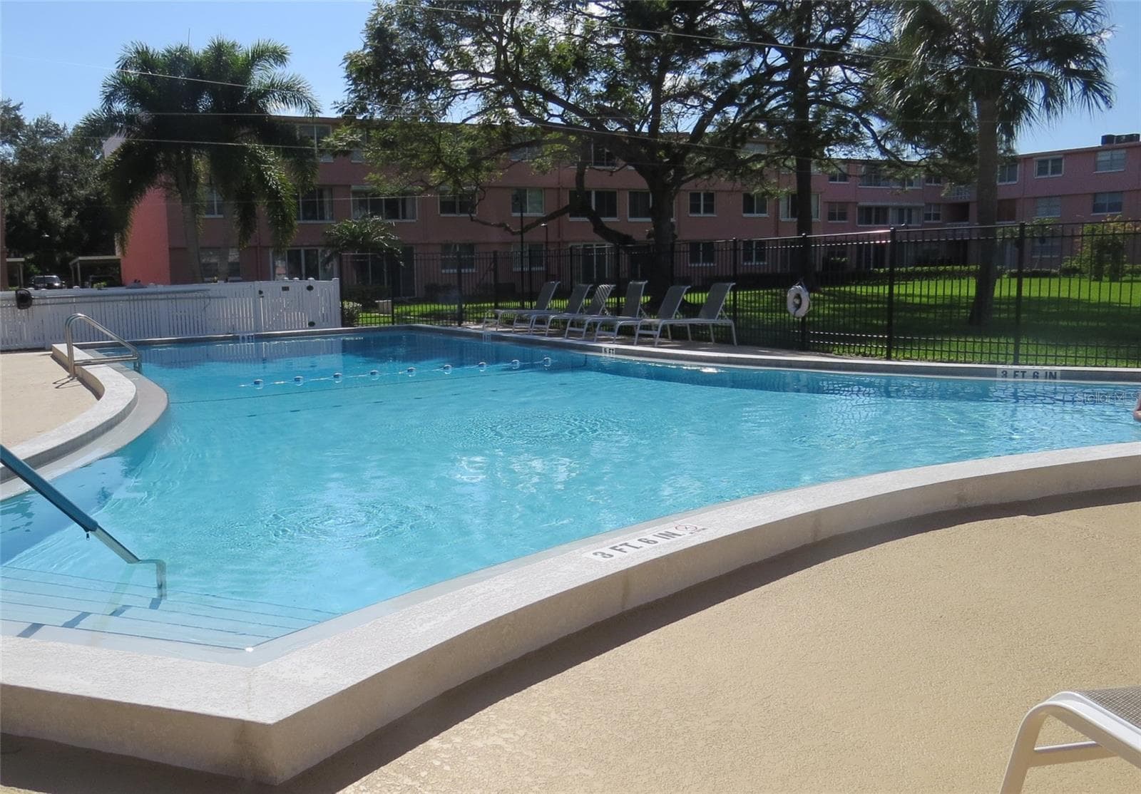 Condominium at 4720 LOCUST ST NE #314, ST PETERSBURG, photo 12 of 13