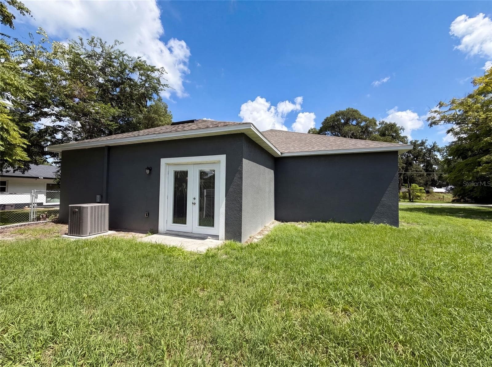 Single Family Residence at 1013 W 11TH ST, SANFORD, photo 25 of 27