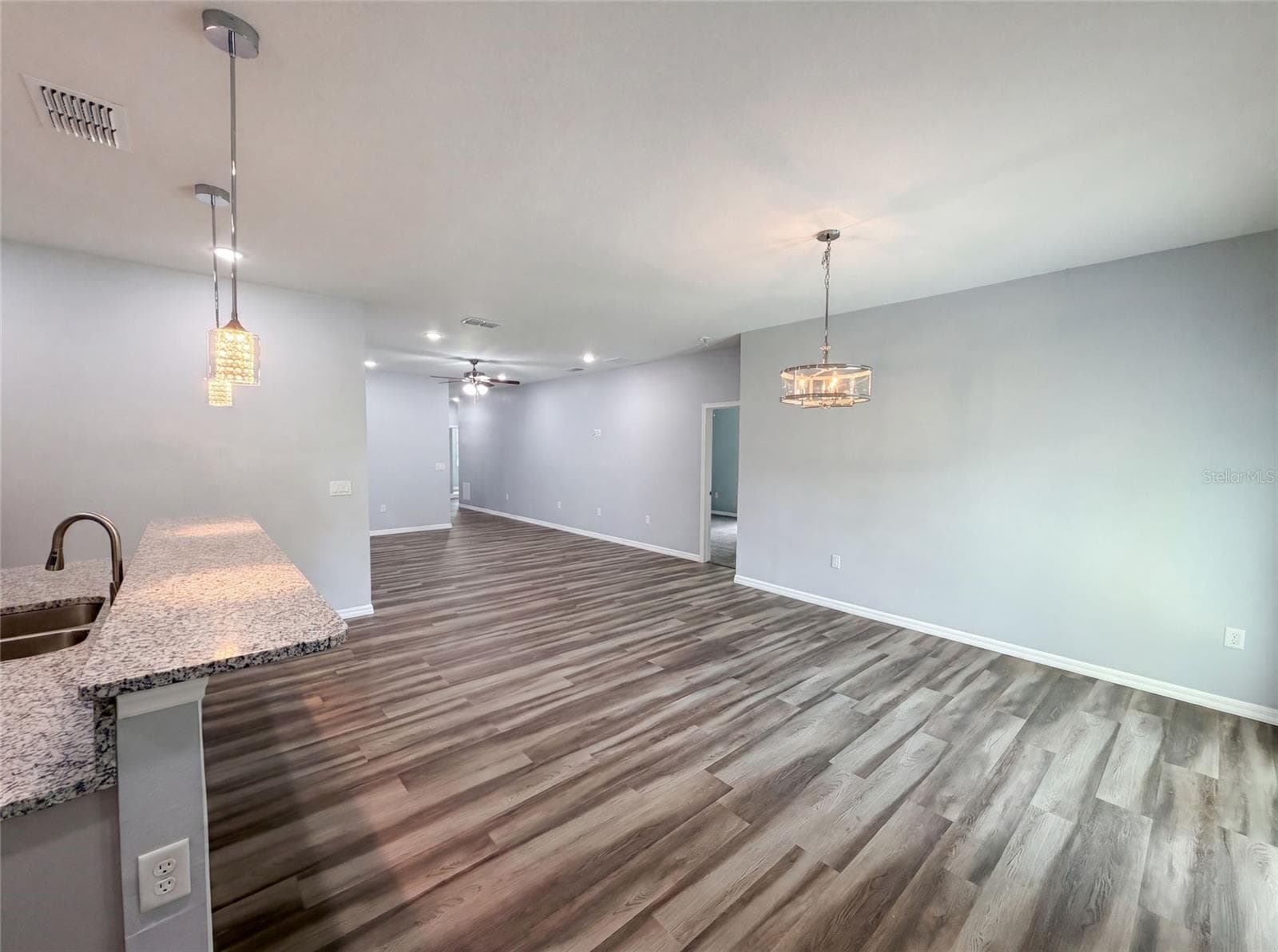 Single Family Residence at 1013 W 11TH ST, SANFORD, photo 9 of 27