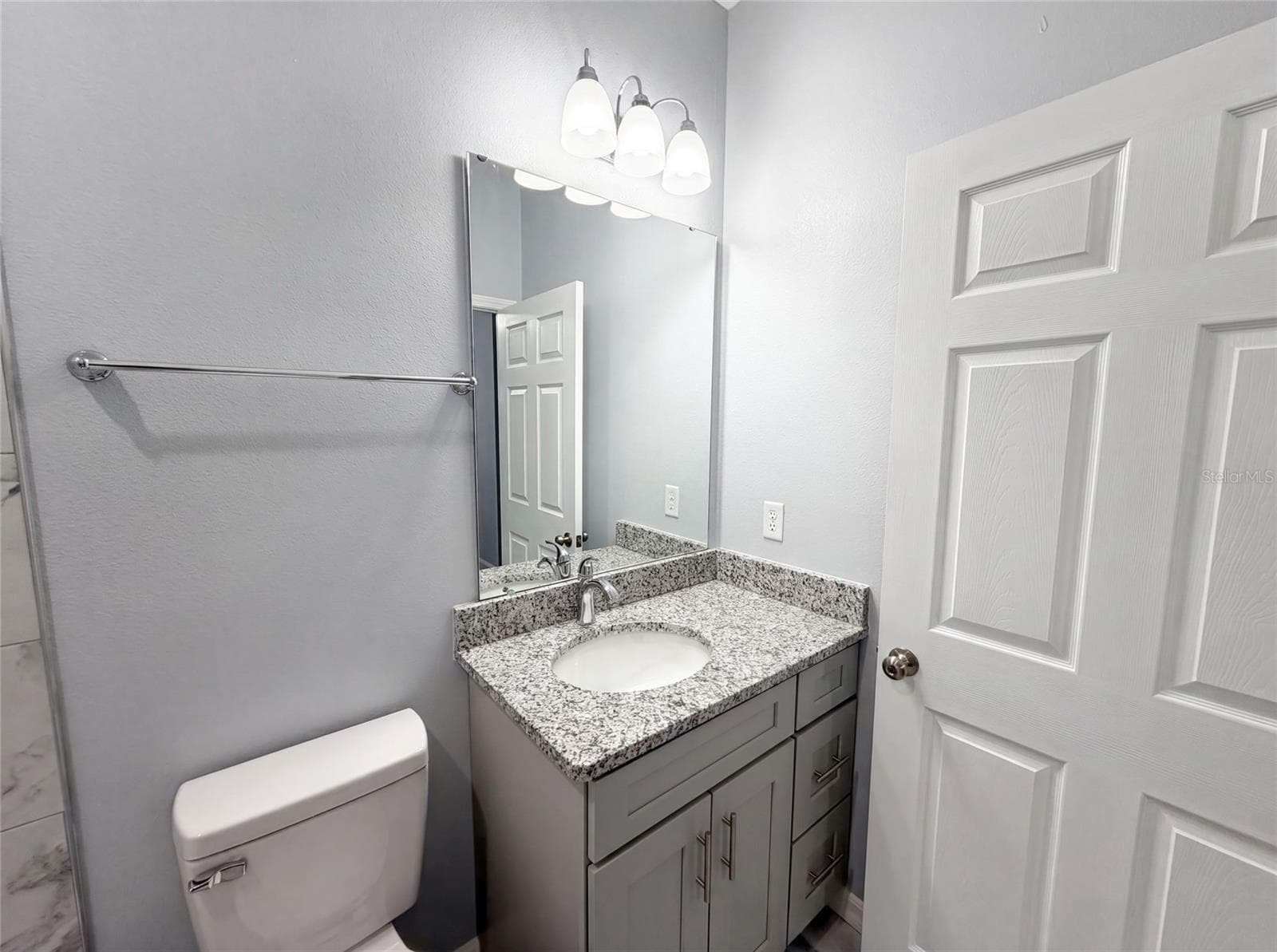 Single Family Residence at 1013 W 11TH ST, SANFORD, photo 18 of 27