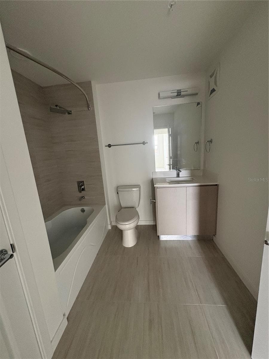 Condominium at 5579 MILLENIA PARK BLVD #516, ORLANDO, photo 8 of 13