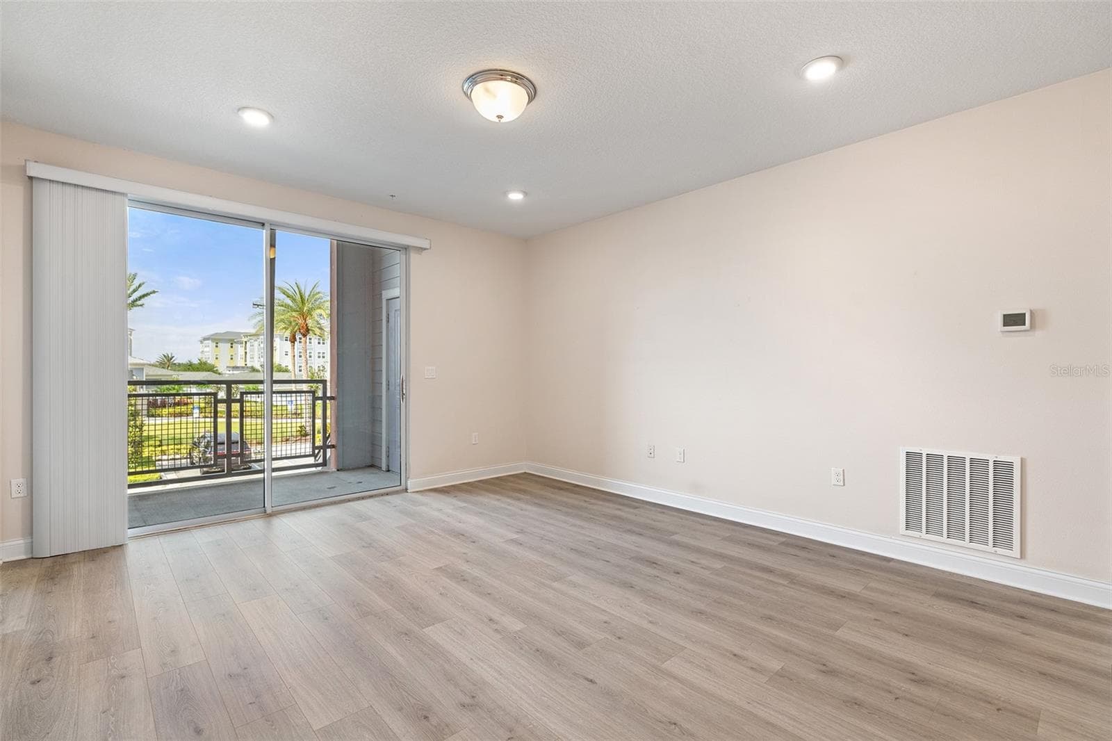 Condominium at 7505 LAUREATE BLVD #2208, ORLANDO, photo 18 of 43