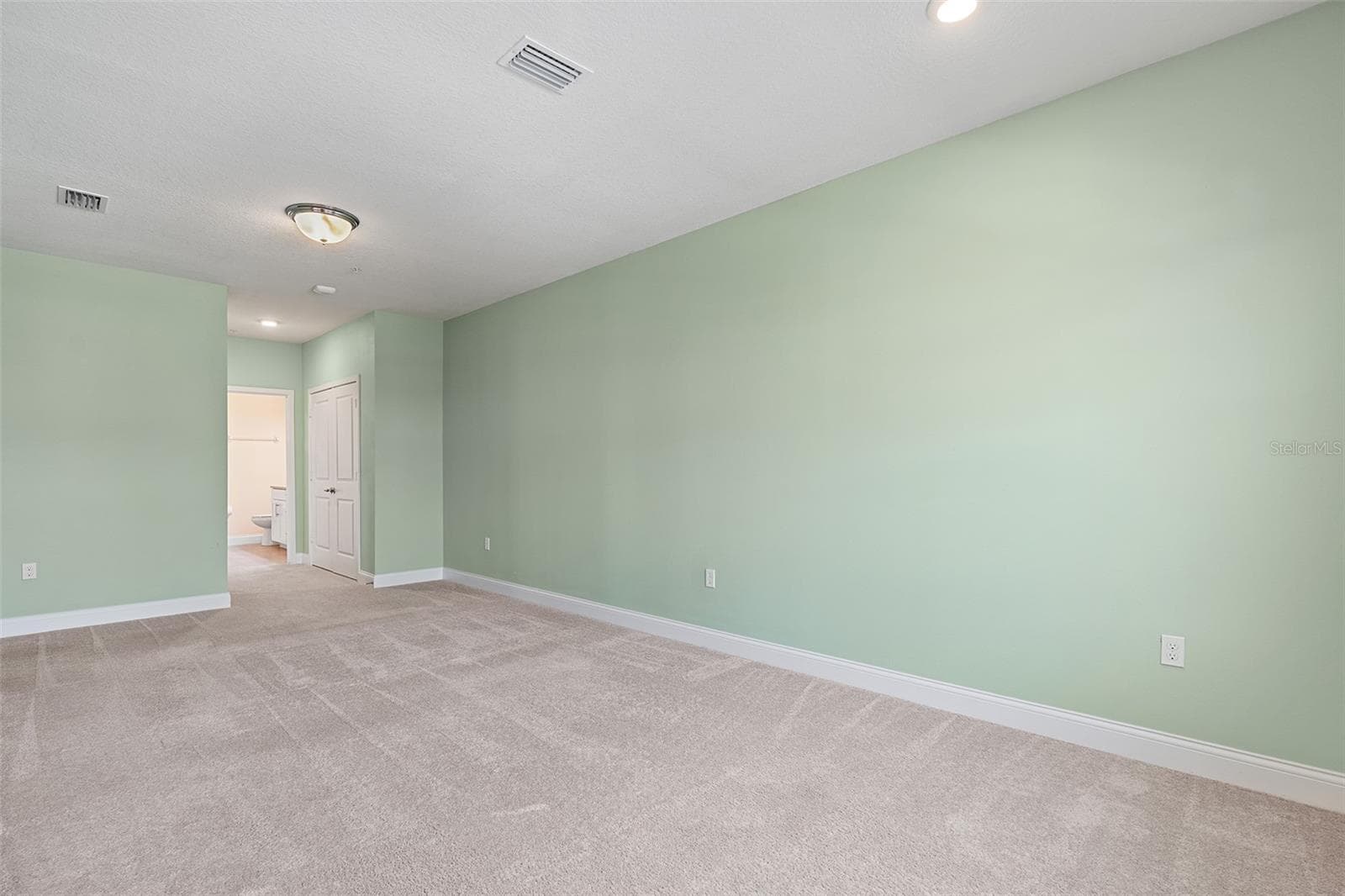 Condominium at 7505 LAUREATE BLVD #2208, ORLANDO, photo 20 of 43