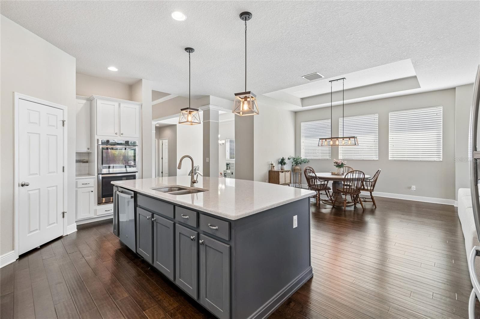 Single Family Residence at 7223 HOURGLASS DR, APOLLO BEACH, photo 4 of 69