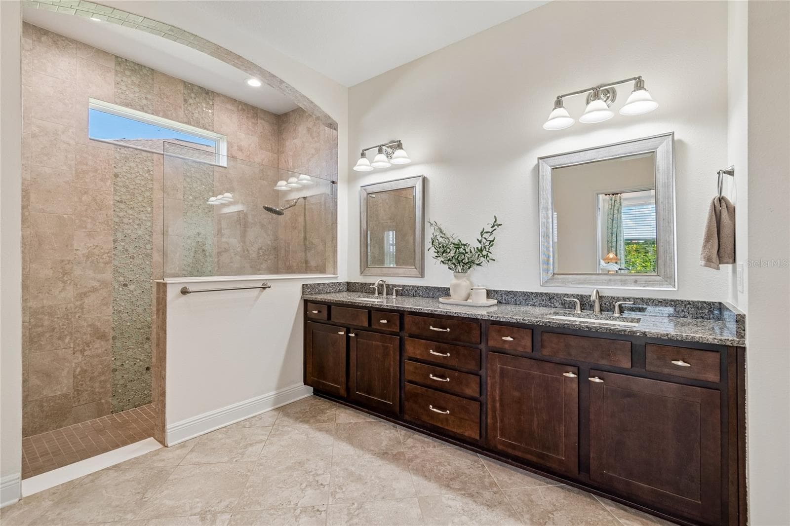 Single Family Residence at 7223 HOURGLASS DR, APOLLO BEACH, photo 11 of 69