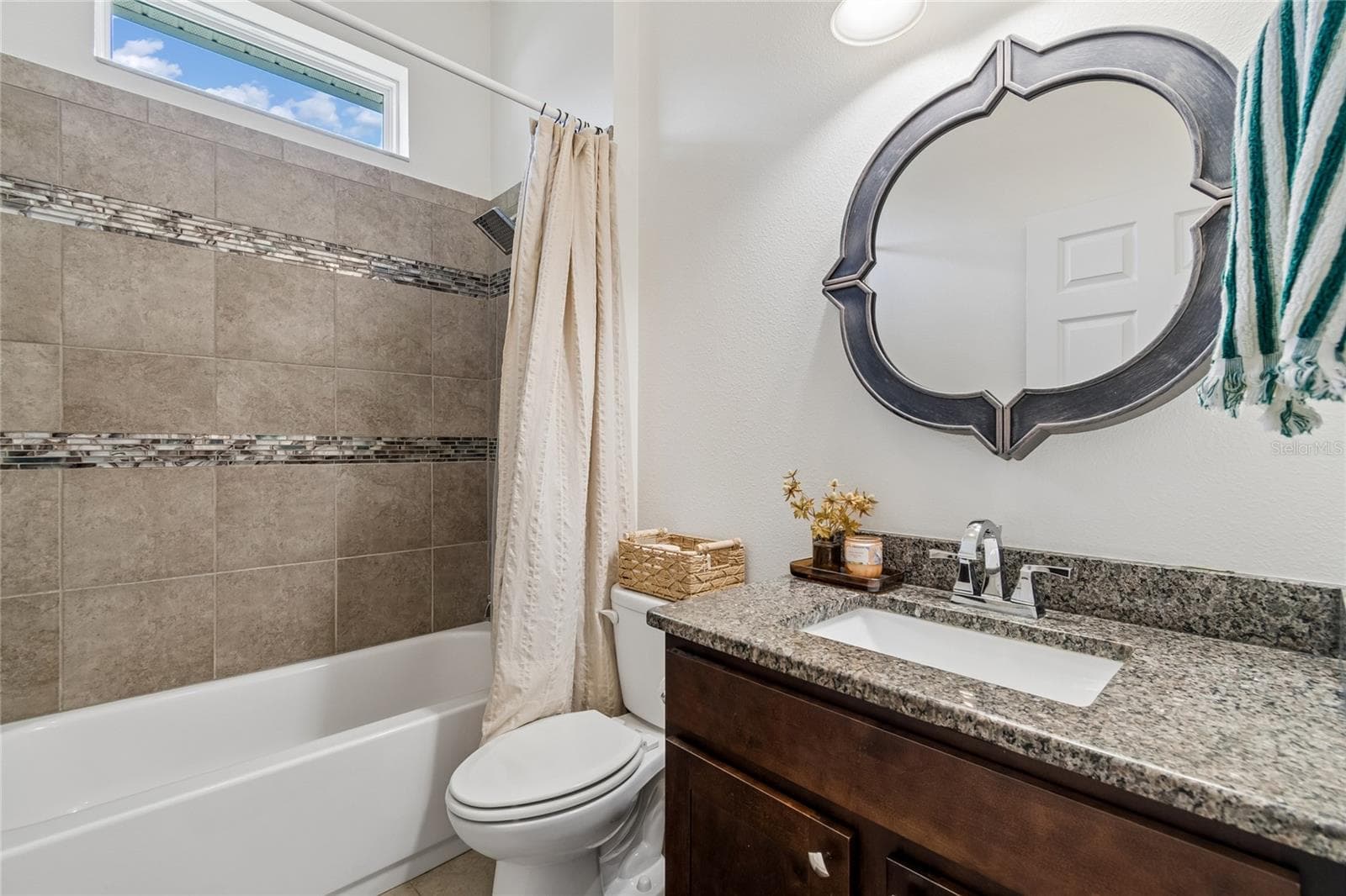 Single Family Residence at 7223 HOURGLASS DR, APOLLO BEACH, photo 26 of 69