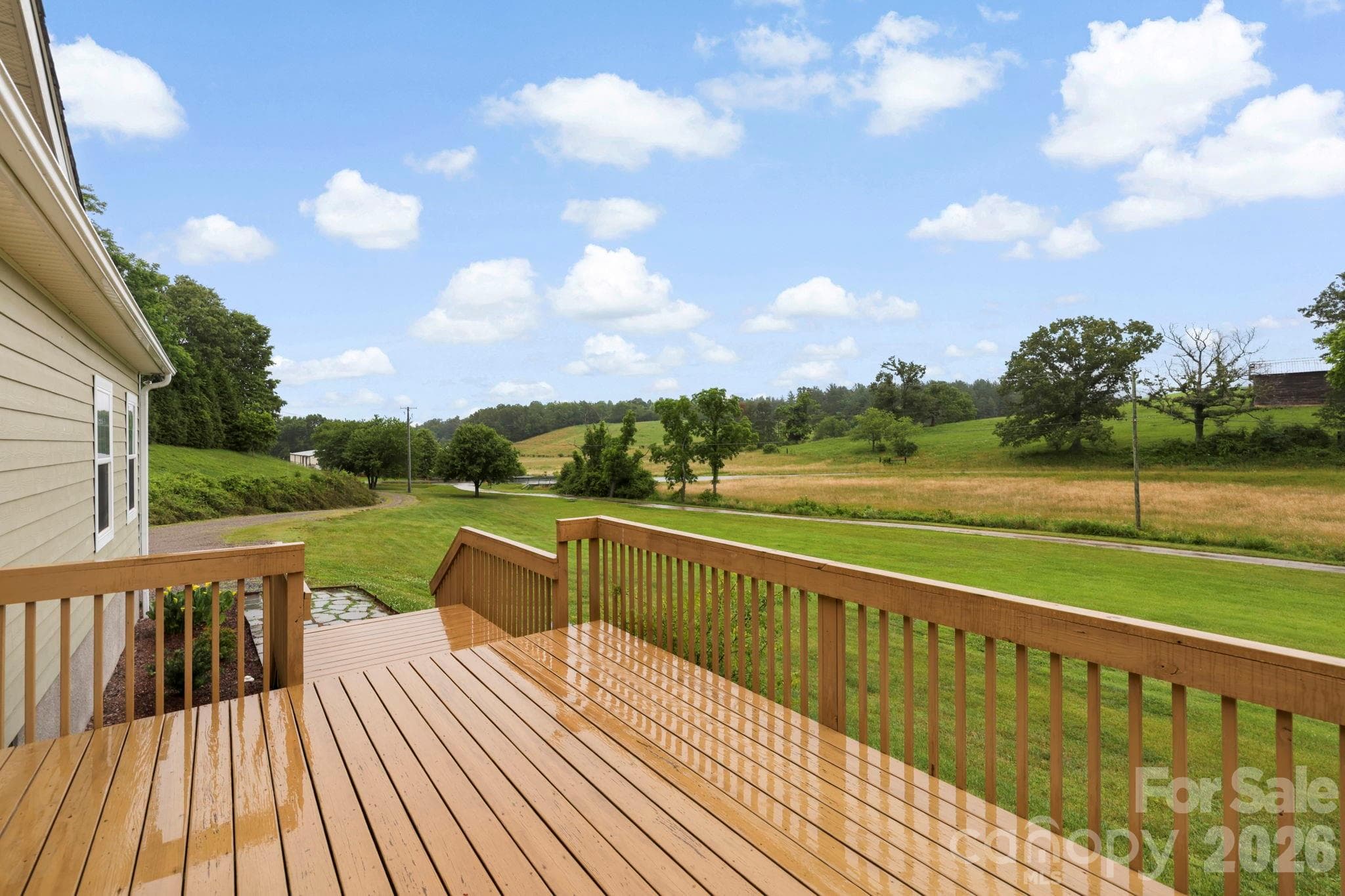 Single Family Residence at Weaverville, photo 2 of 32