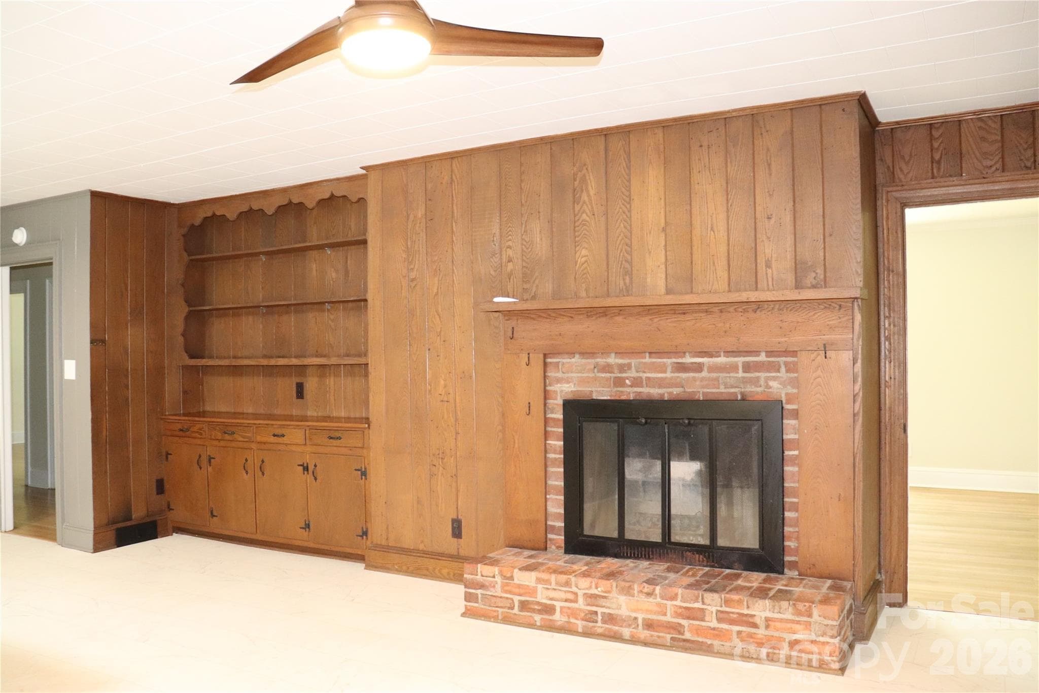 Single Family Residence at 415 High Circle NW, Lenoir, photo 19 of 48