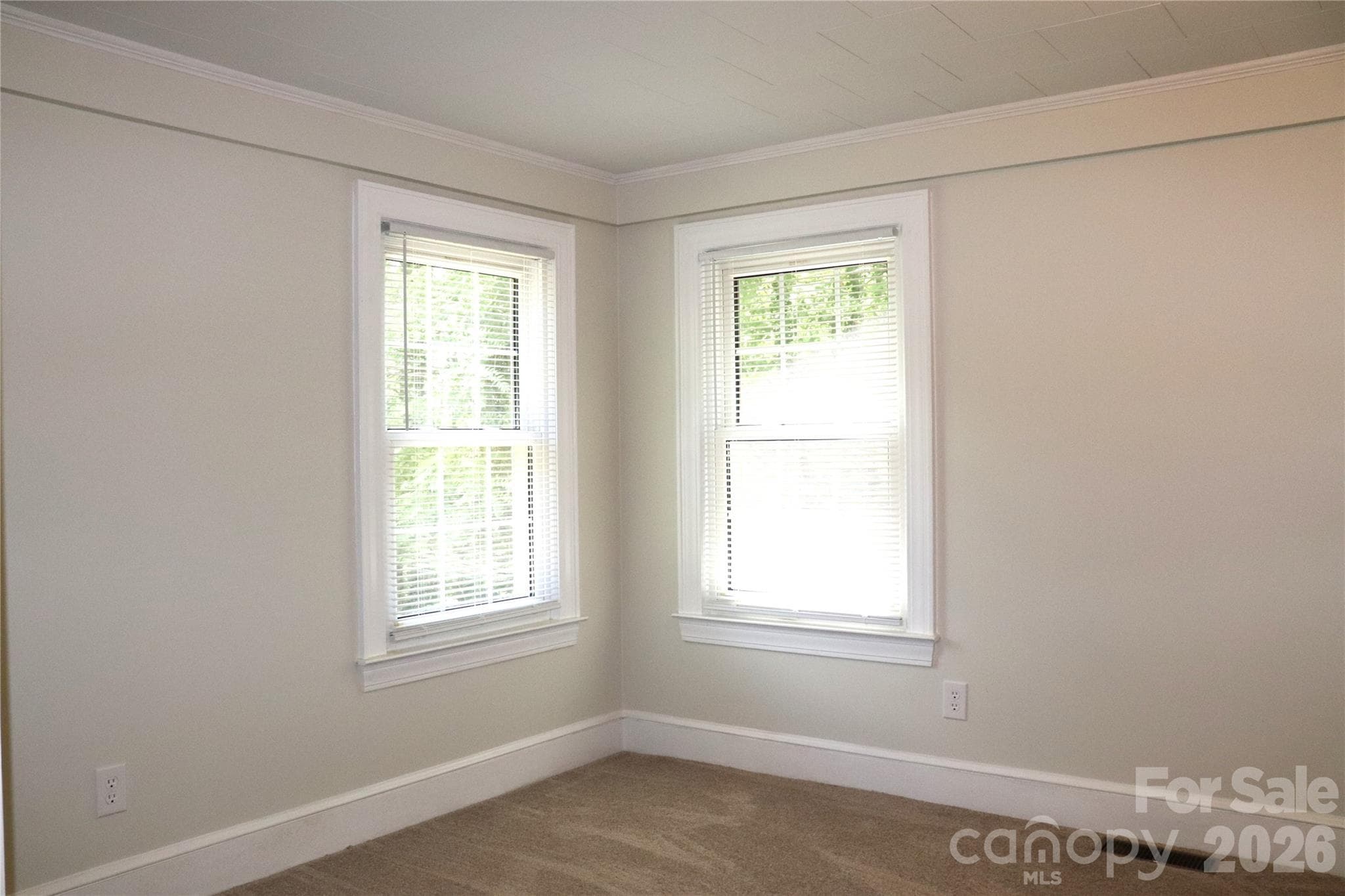 Single Family Residence at 415 High Circle NW, Lenoir, photo 23 of 48