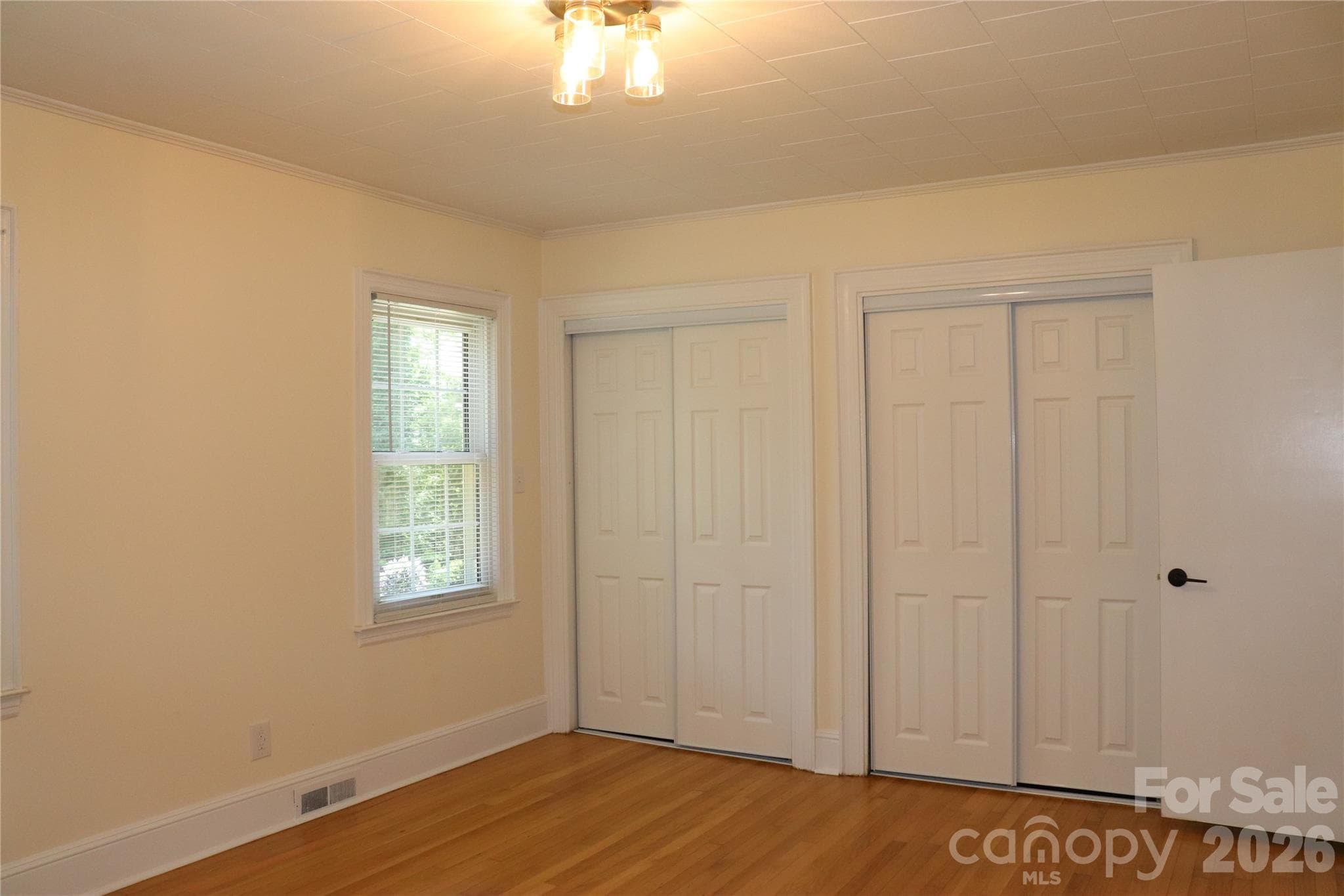 Single Family Residence at 415 High Circle NW, Lenoir, photo 35 of 48