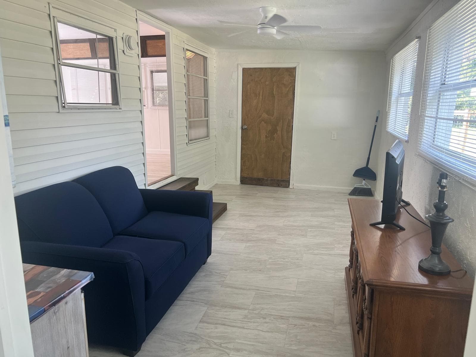 Mobile Home at 20456 SE 140TH ST, UMATILLA, photo 25 of 41