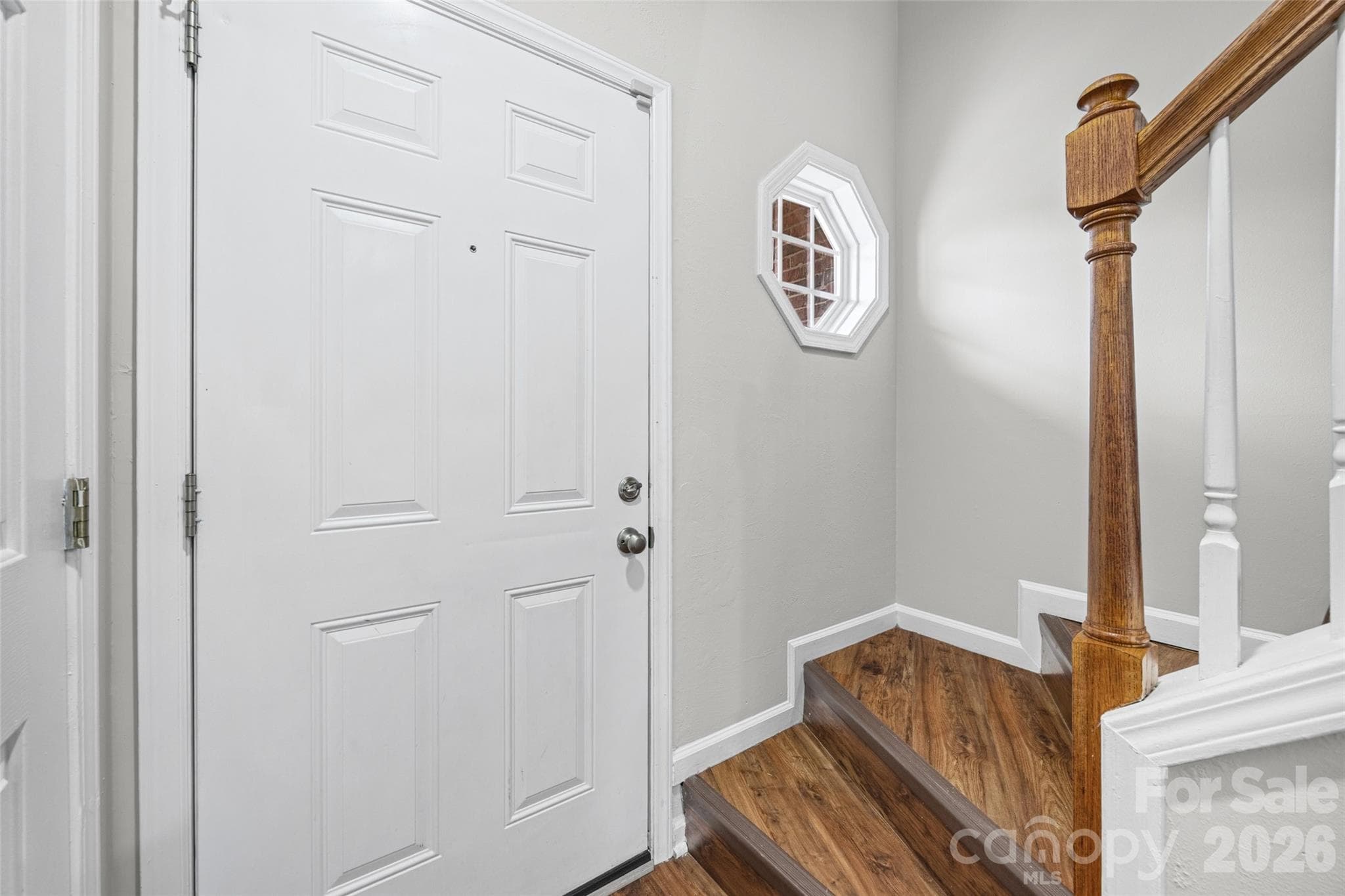 Townhouse at 2113 Lennoxshire Square Court, Charlotte, photo 2 of 26
