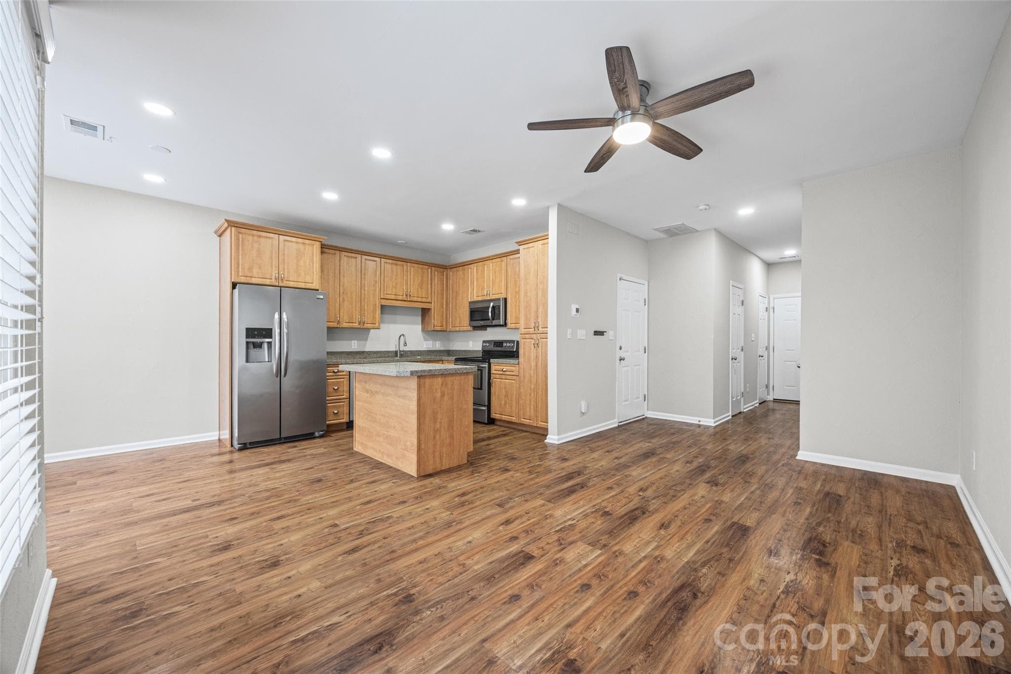 Townhouse at 2113 Lennoxshire Square Court, Charlotte, photo 5 of 26