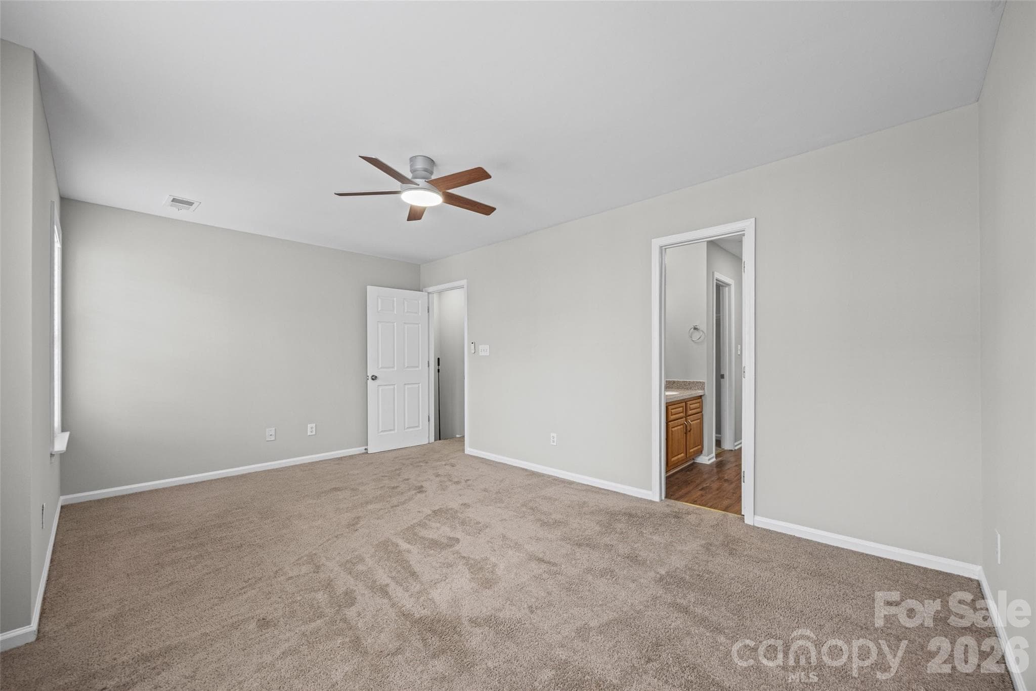 Townhouse at 2113 Lennoxshire Square Court, Charlotte, photo 14 of 26