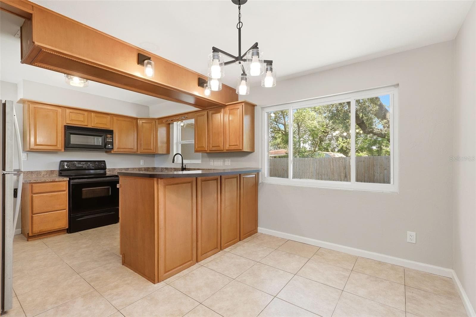 Single Family Residence at 511 OXFORD CT, ORLANDO, photo 12 of 31