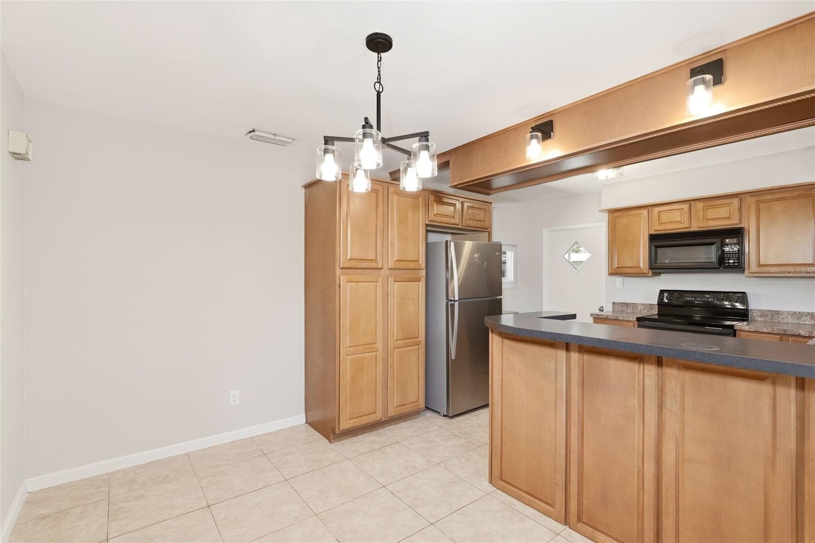 Single Family Residence at 511 OXFORD CT, ORLANDO, photo 13 of 31