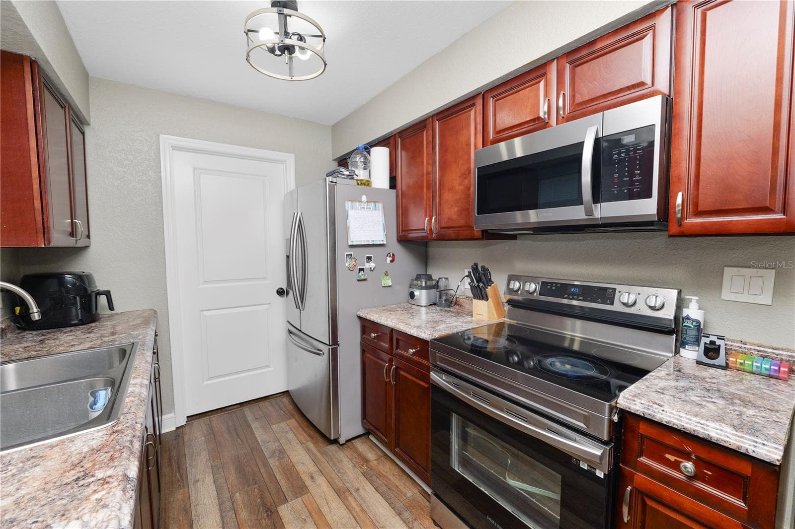 Single Family Residence at 4561 DAVID DR, BARTOW, photo 11 of 33