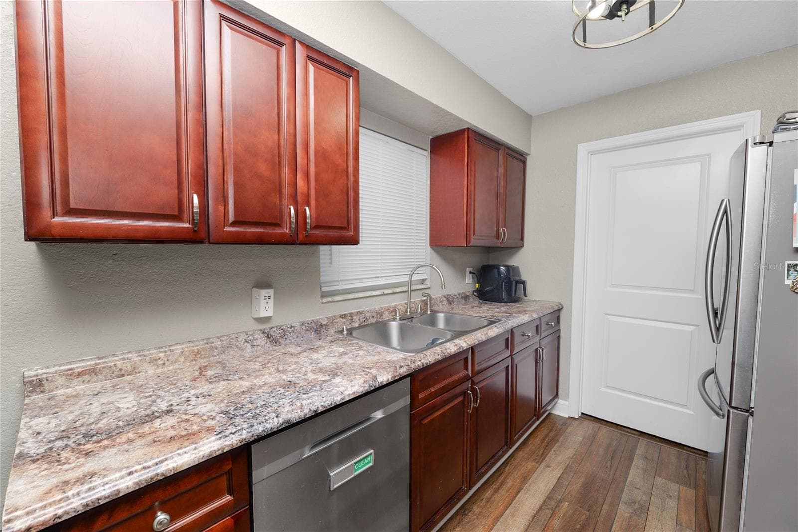 Single Family Residence at 4561 DAVID DR, BARTOW, photo 12 of 33