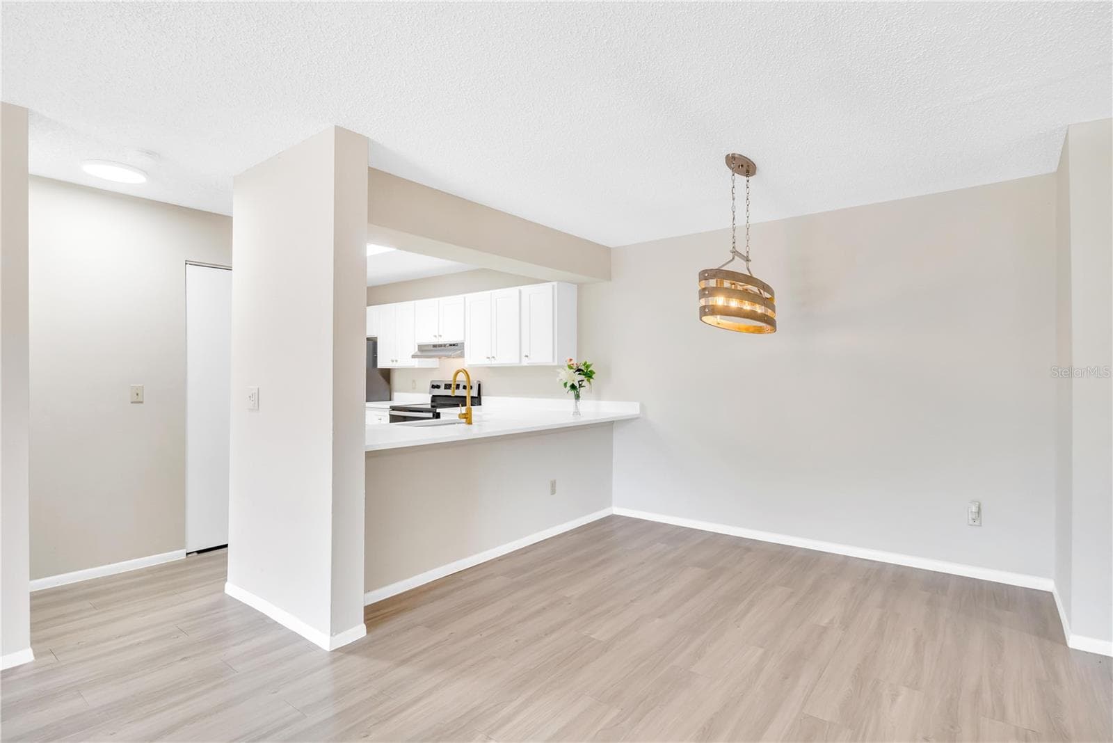 Condominium at 612 KENWICK CIR #103, CASSELBERRY, photo 4 of 28
