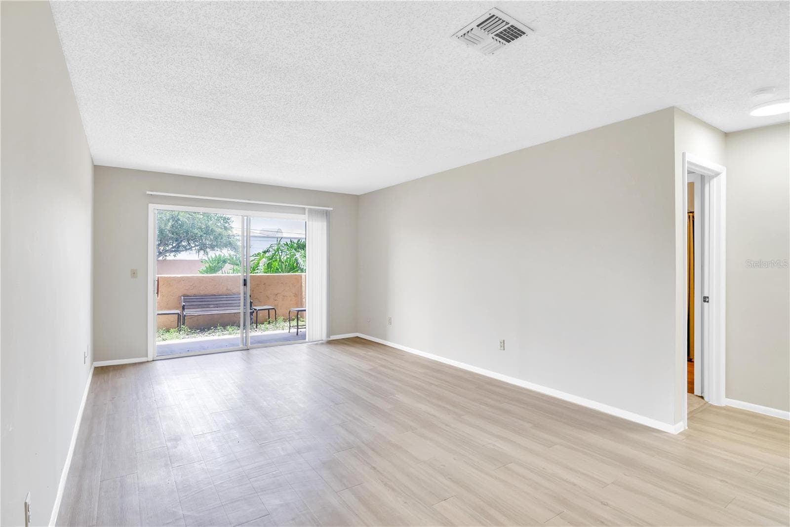 Condominium at 612 KENWICK CIR #103, CASSELBERRY, photo 6 of 28