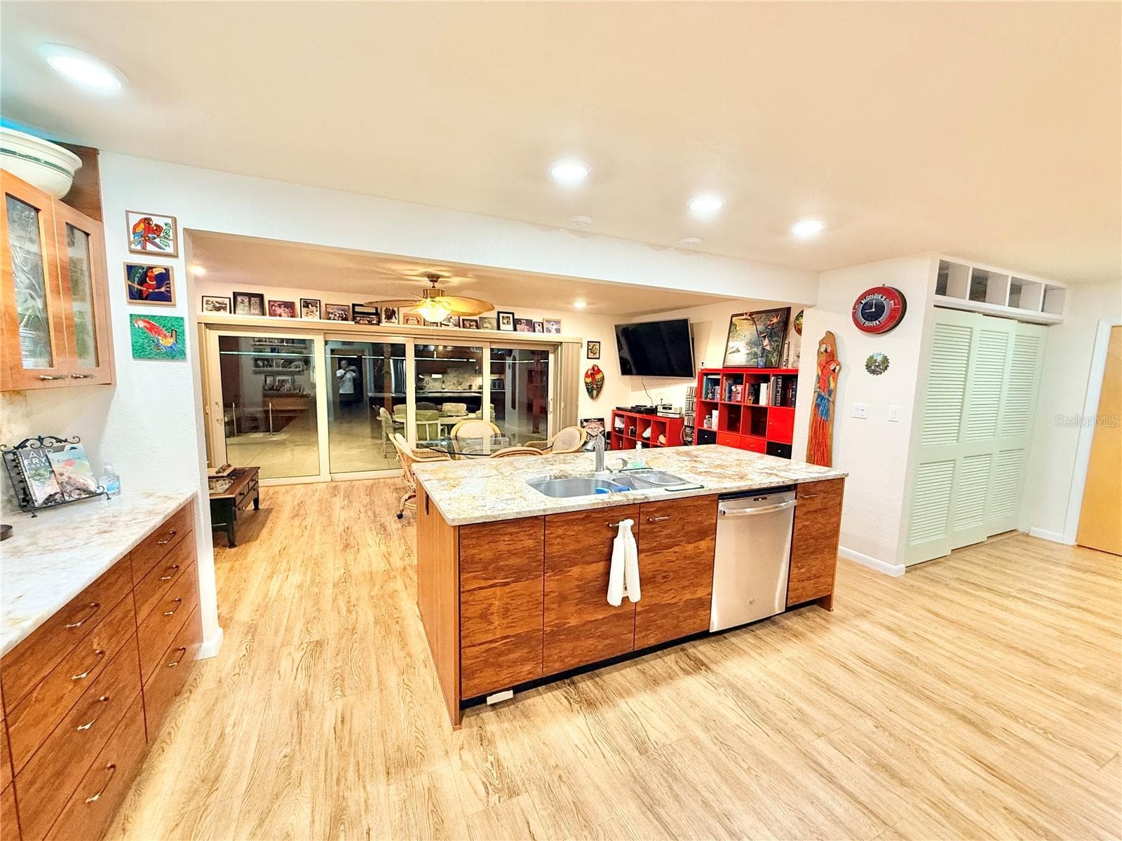 Kitchen - 209 W DELAWARE ST, TAVARES