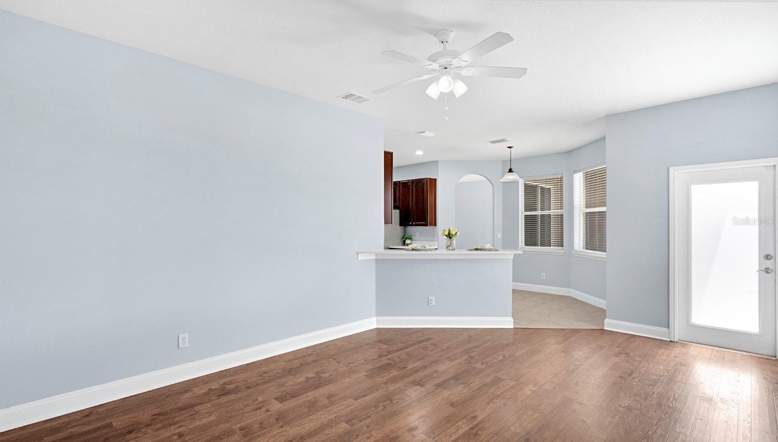 Family Room w/view to Kitchen - 34037 FORTUNADO ST, SORRENTO