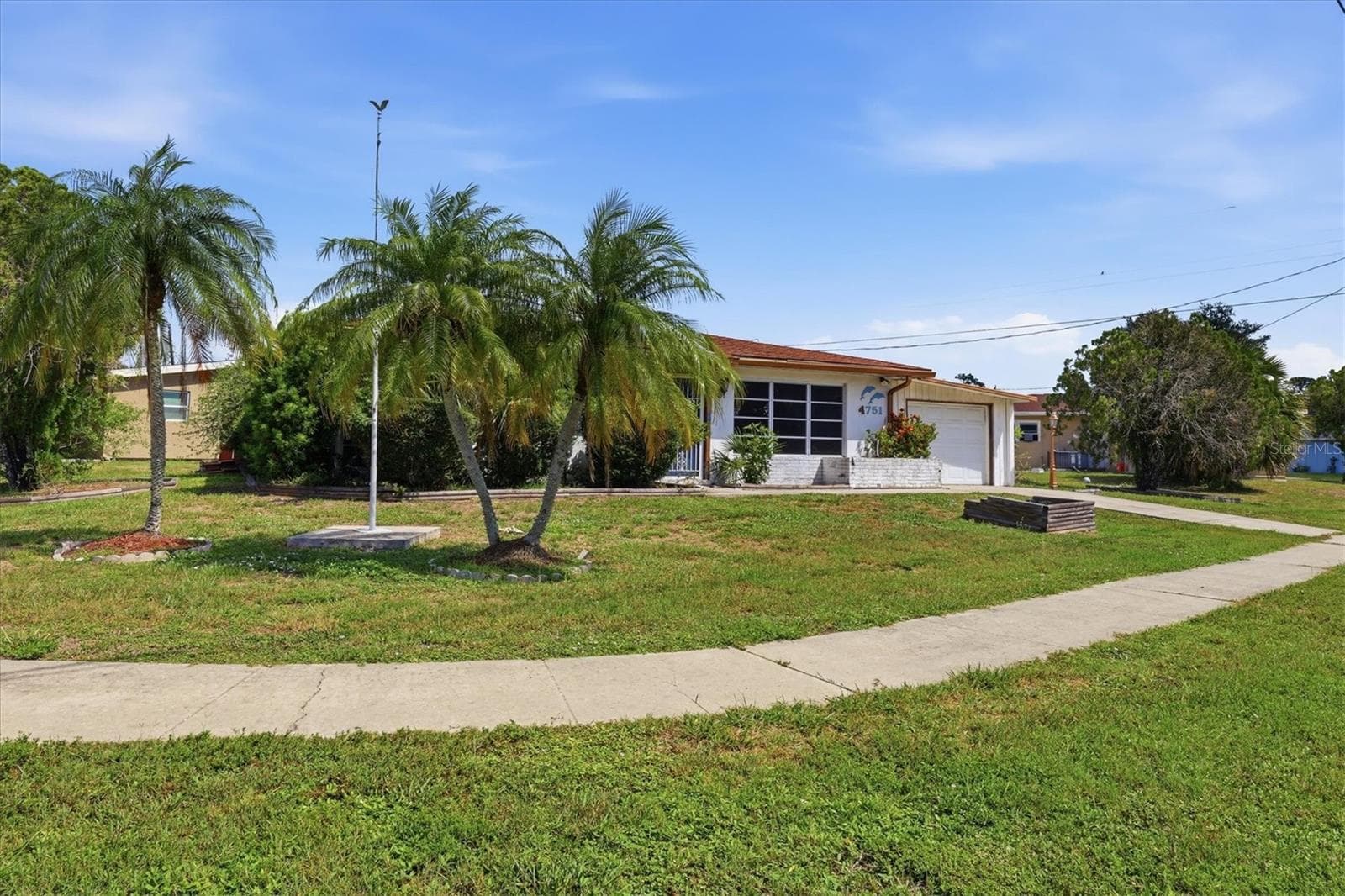 Single Family Residence at 4751 S BISCAYNE DR, NORTH PORT, photo 7 of 36
