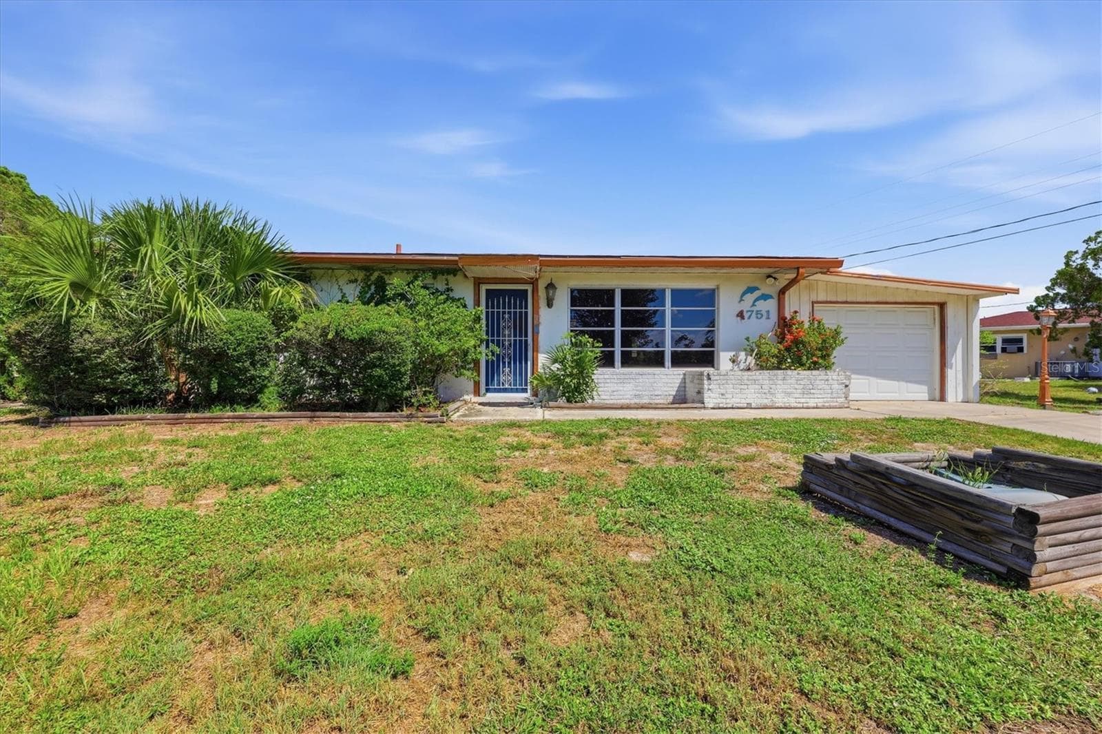 Single Family Residence at 4751 S BISCAYNE DR, NORTH PORT, photo 11 of 36