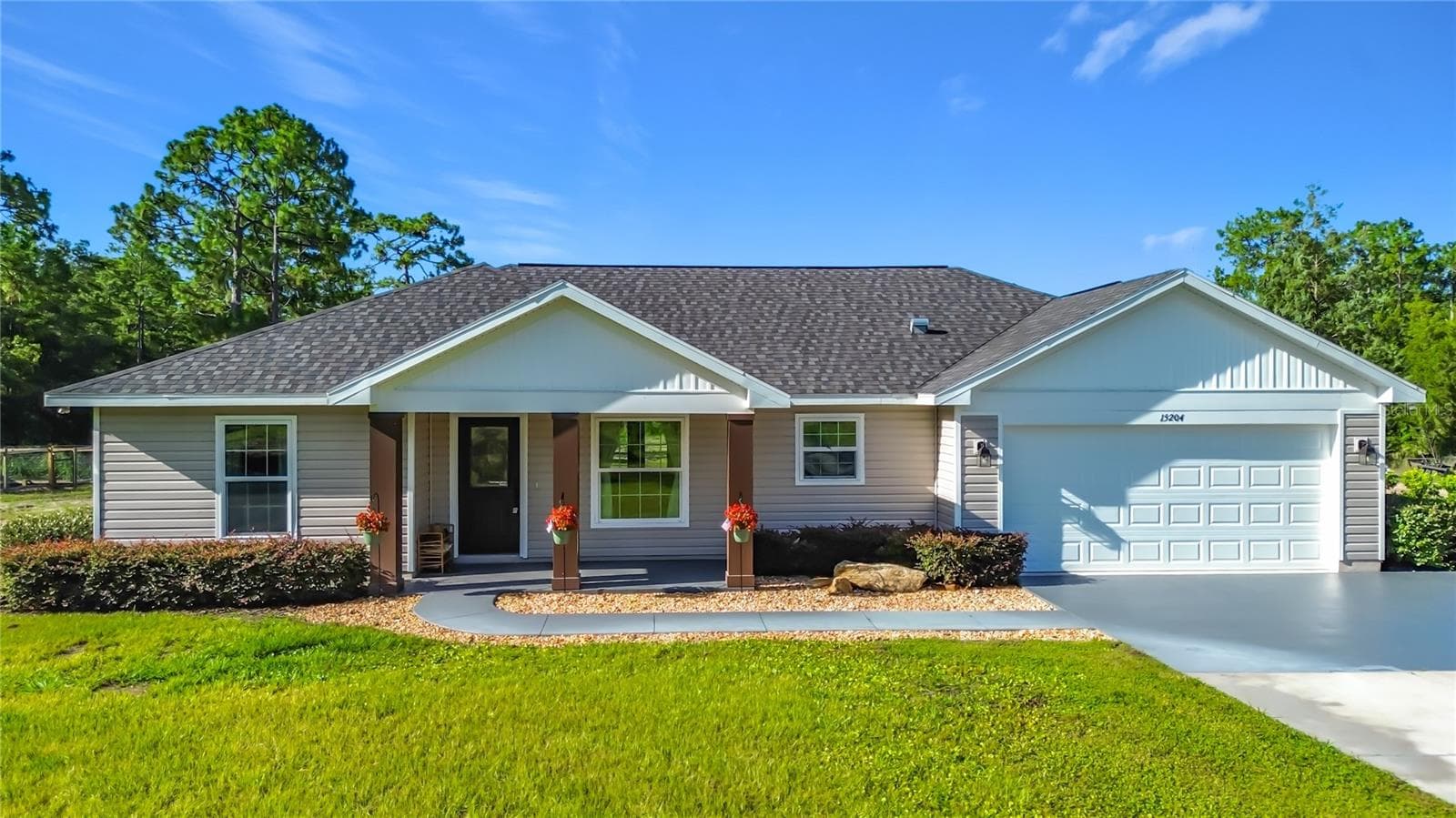 Single Family Residence at 15204 GANSTER DR, BROOKSVILLE, photo 3 of 71