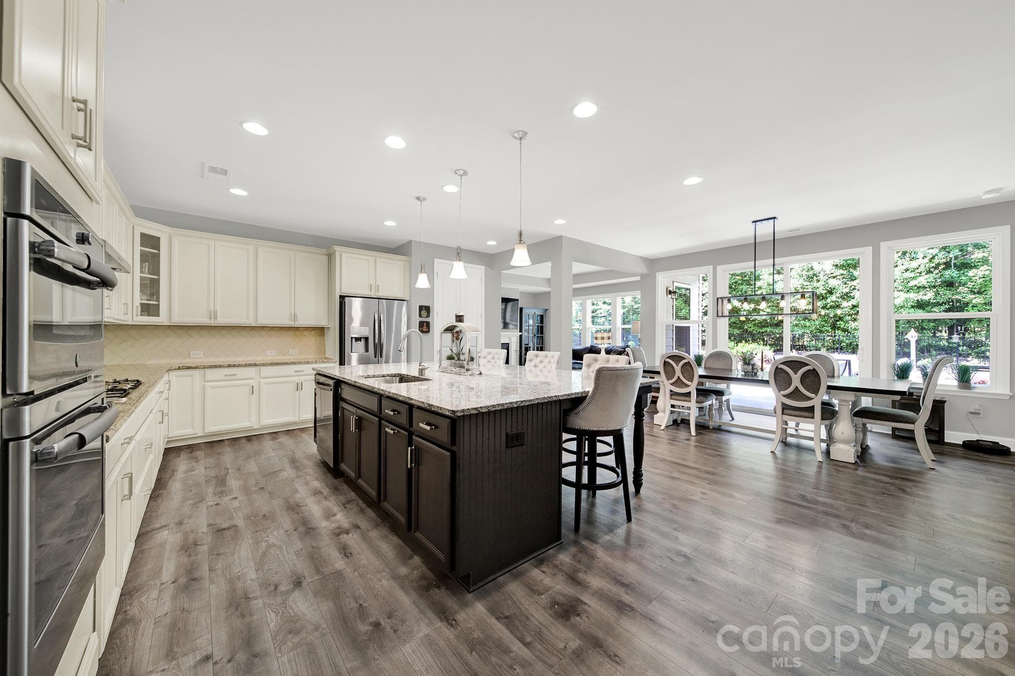 Single Family Residence at Lancaster, photo 8 of 39